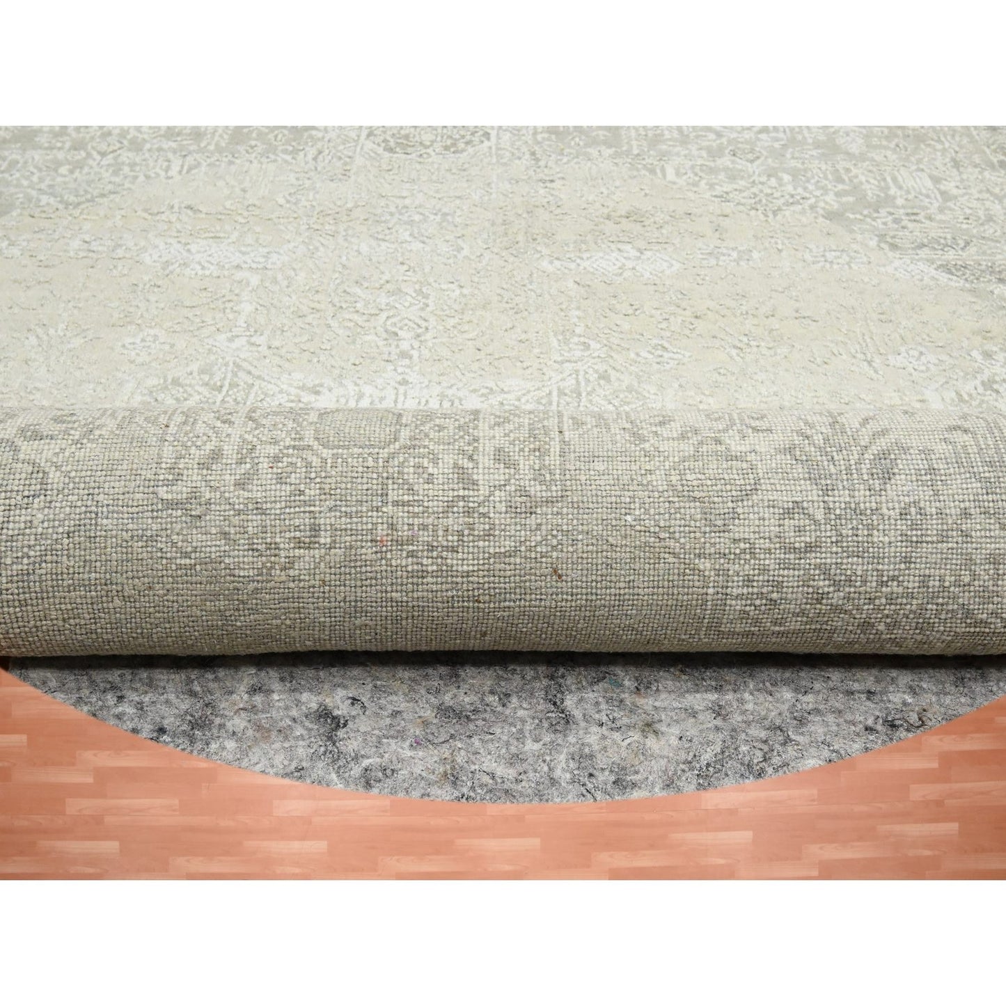 10'X10' Oyster White Jewelry Design Wool And Silk Hand Knotted Round Rug