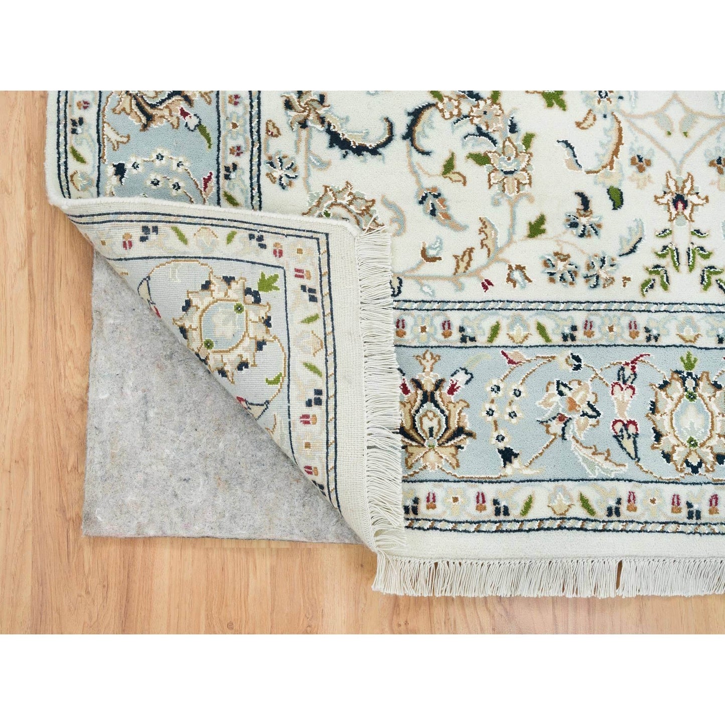 5'X8' Ivory Nain Design 250 Kpsi Natural Wool Hand Knotted Rug