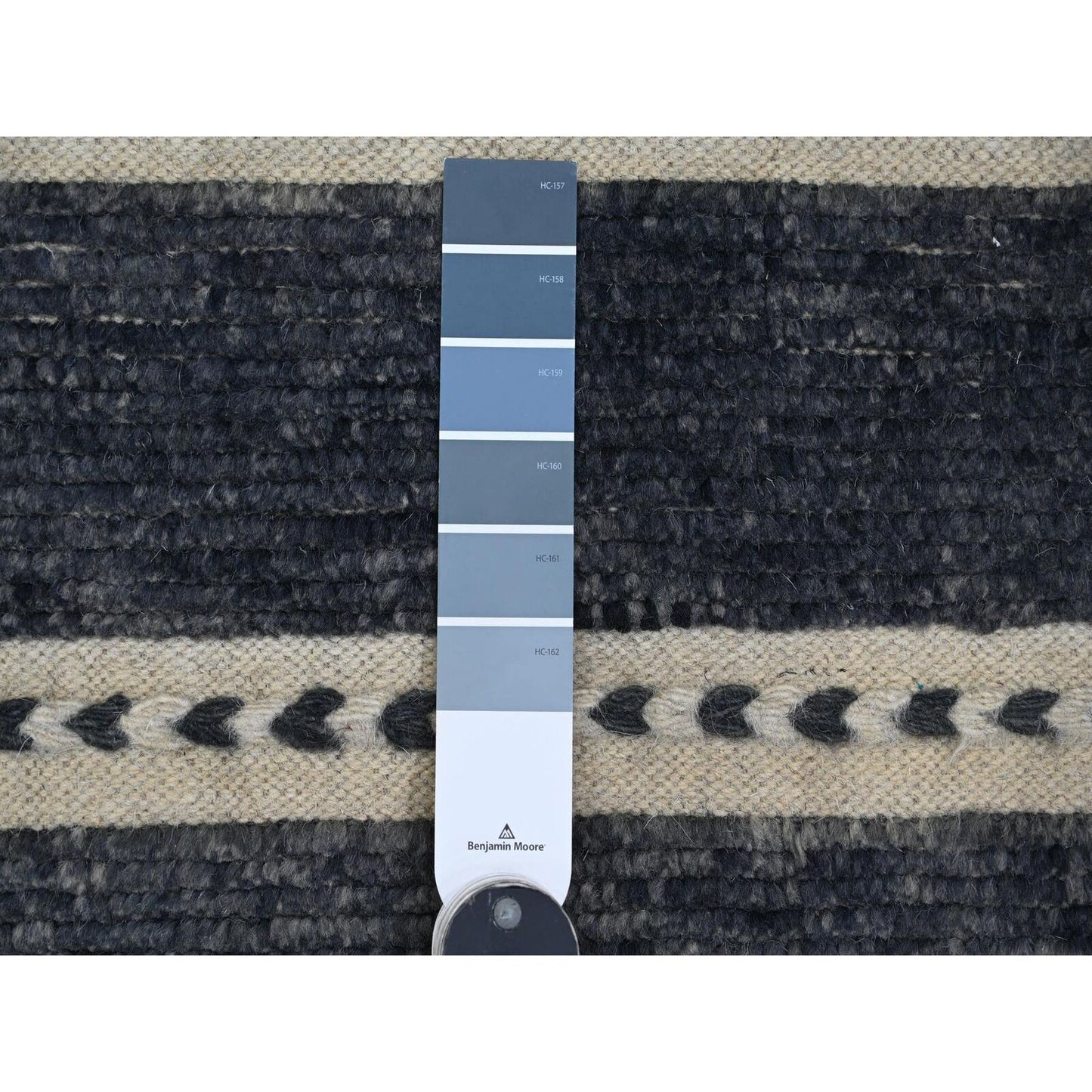 10'4"X14'2" Black Moroccan Weave Line Design Soft Wool Hand Knotted Rug