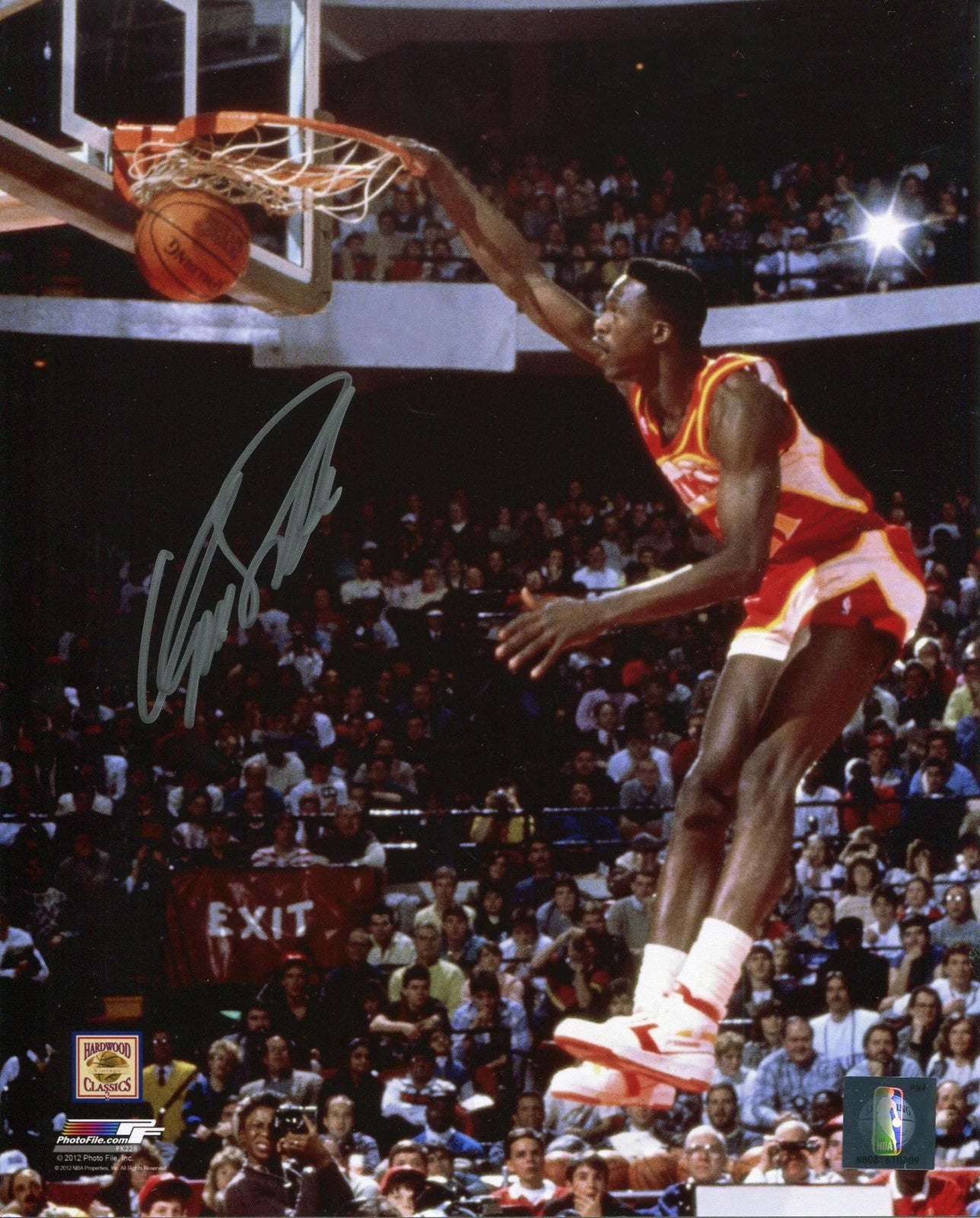 Photo Dominique Wilkins Autographed 8x10