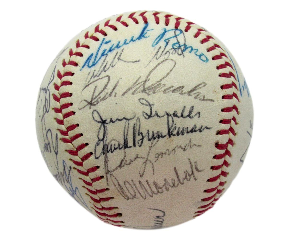 1972 Chicago White Sox Team Signed Baseball (25) Tanner Wood 193598