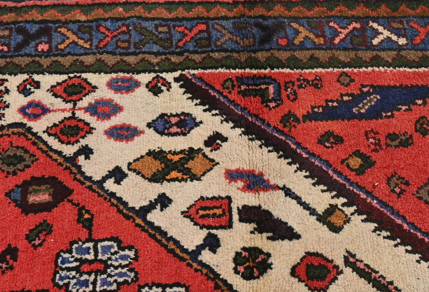 3'4X4'8 Ft Hand-Knotted Vintage Tribal Cream