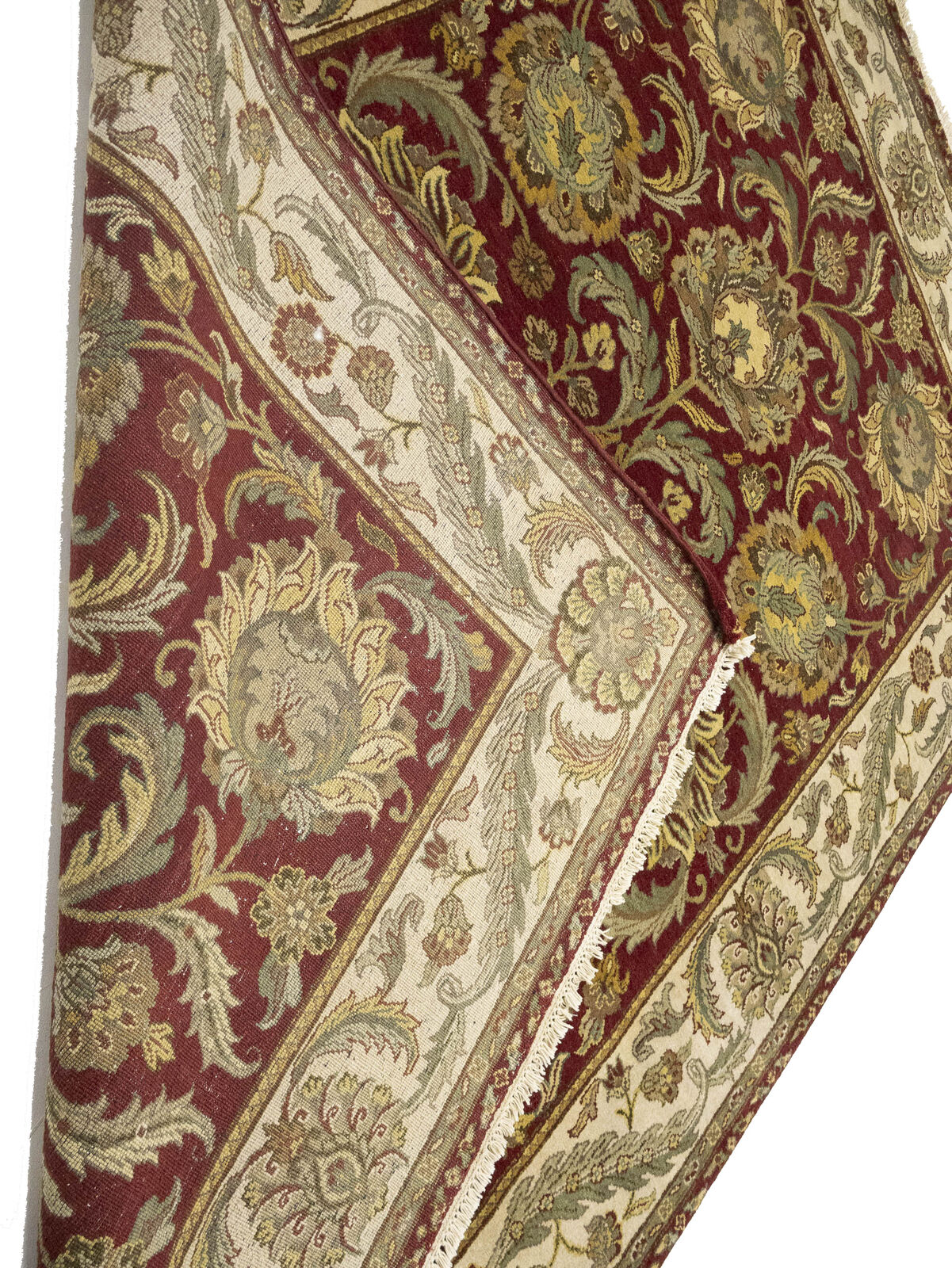 Hand-Knotted Thick Pile Floral Oriental Rug Agra