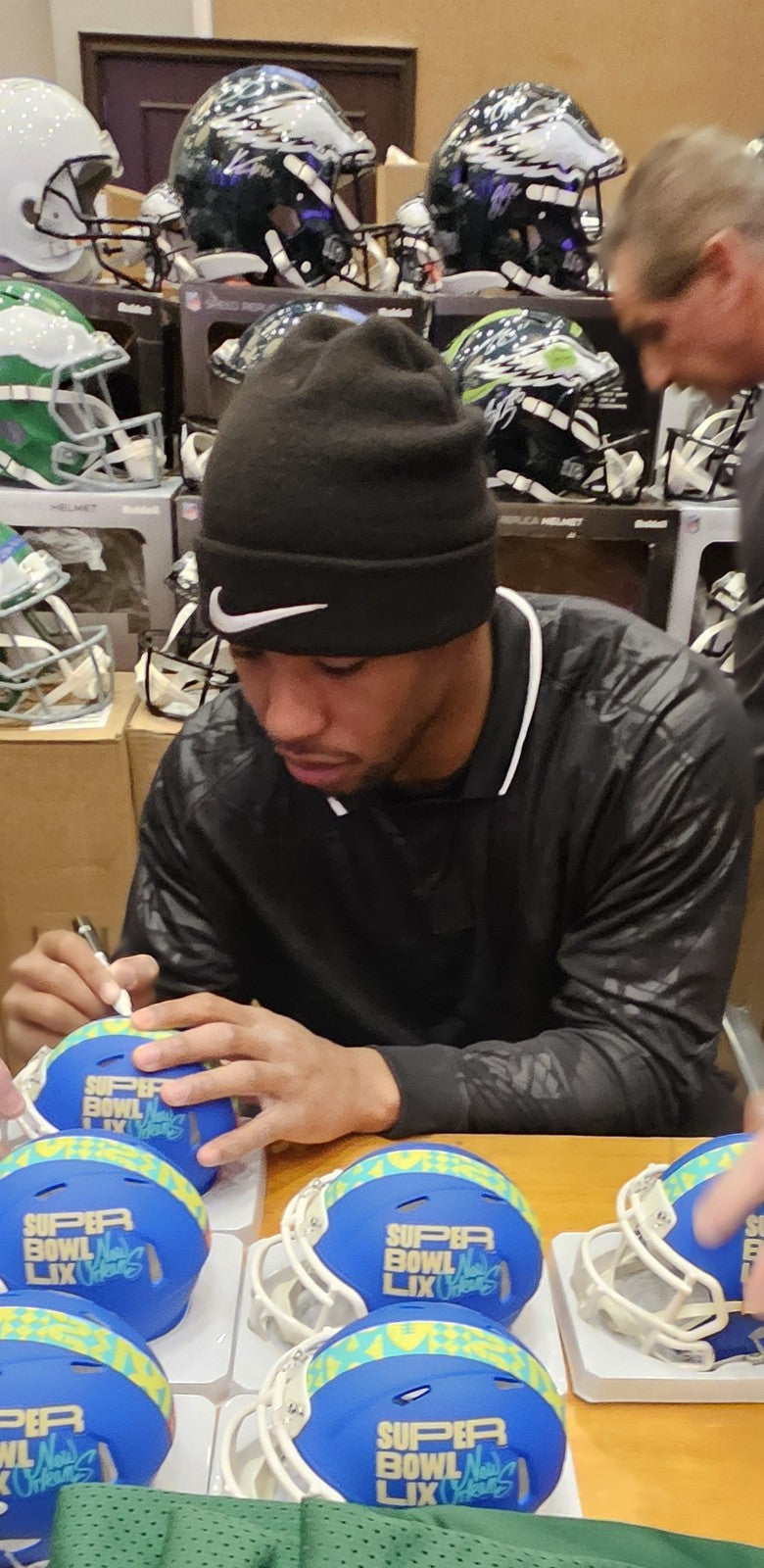 Saquon Barkley Signed/Auto Eagles Blue Super Bowl 59 Mini Helmet Psa/Dna 195210