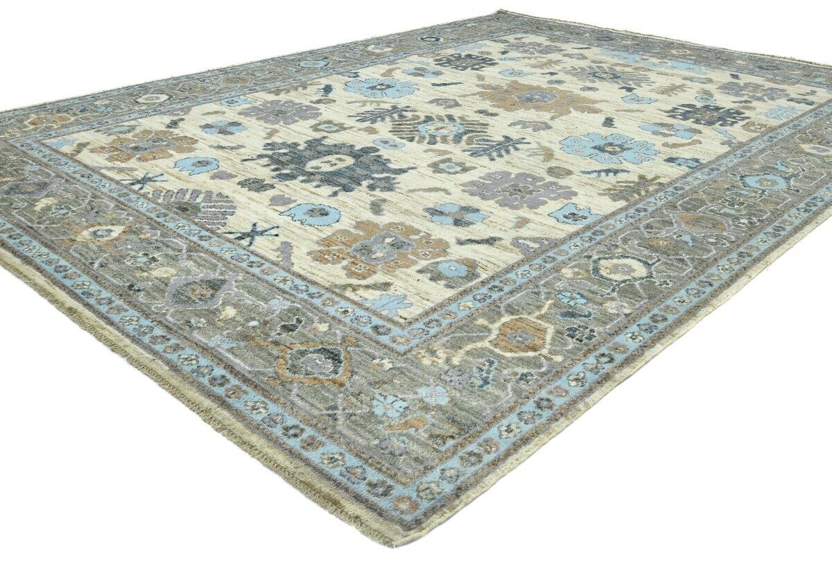 Vintage-Style Peshawar Oushak Oriental Rug Floral