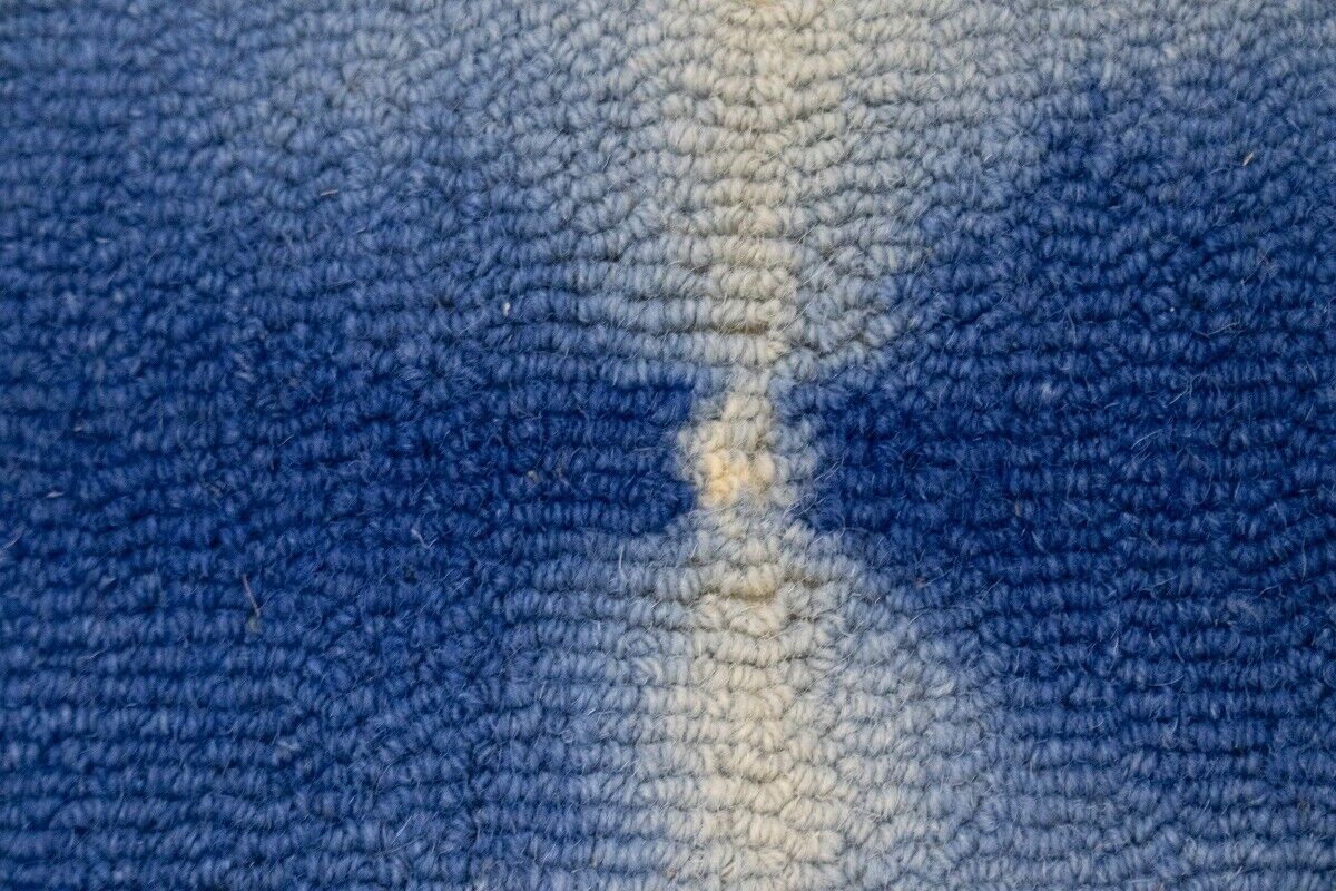 Tie-Dye Design Navy Blue Hand-Tufted Plush 5X8