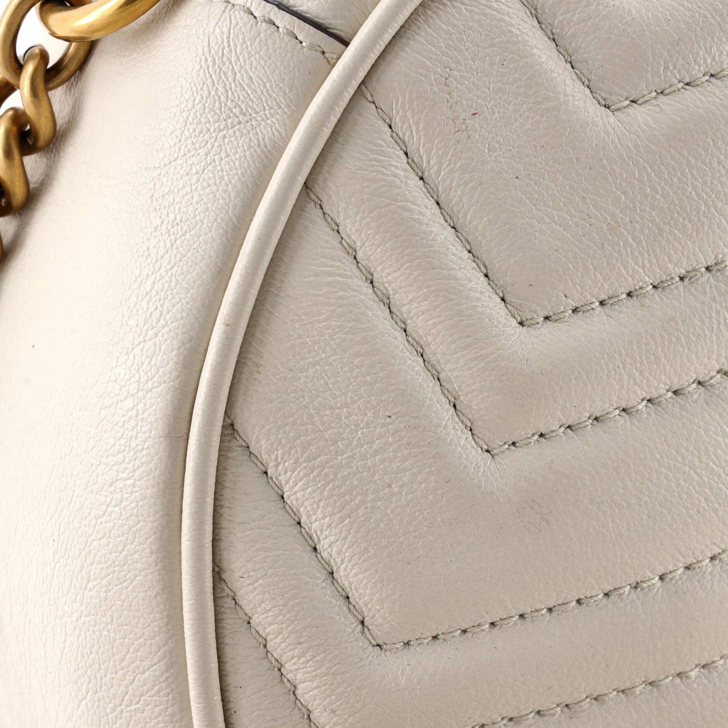 Mini Gucci GG Marmont Round Shoulder Bag Matelasse Leather