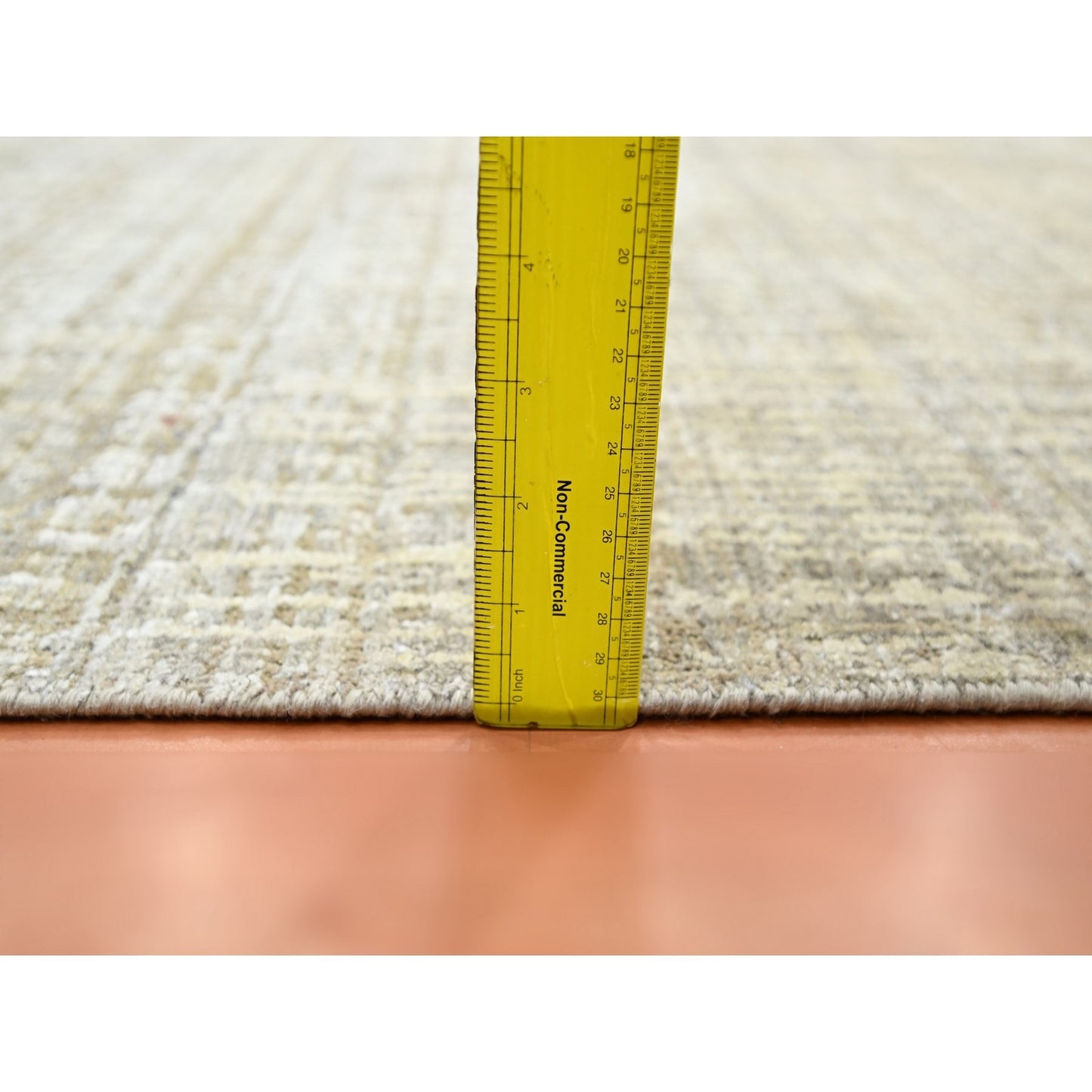 9'X12'4" Ivory Gradation Design Textured Wool & Silk Hand Knotted Rug