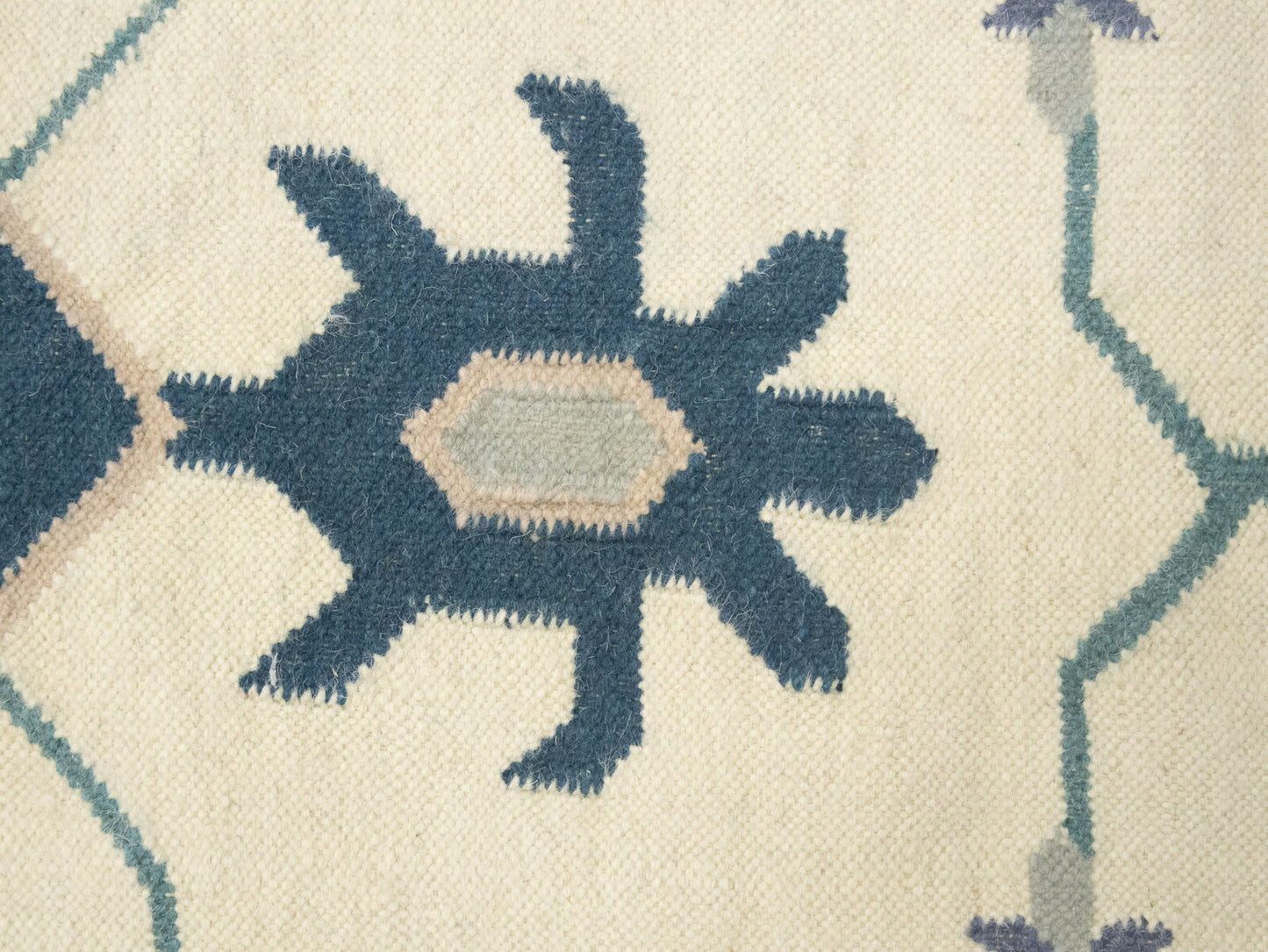Reversible Hand-Hooked Dhurrie Oriental Rug