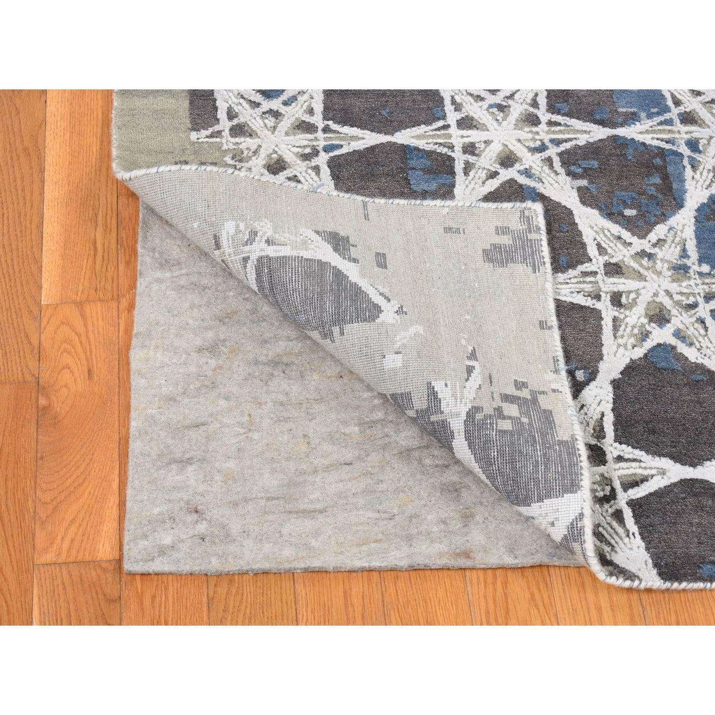10'X14'1" Gray The Honeycomb Design Hand Knotted Wool And Silk Rug