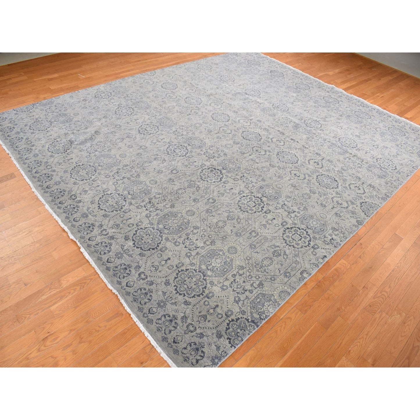 11'10"X14'9" Gray Jewellery Design Pure Wool Hand Knotted Oversized Rug
