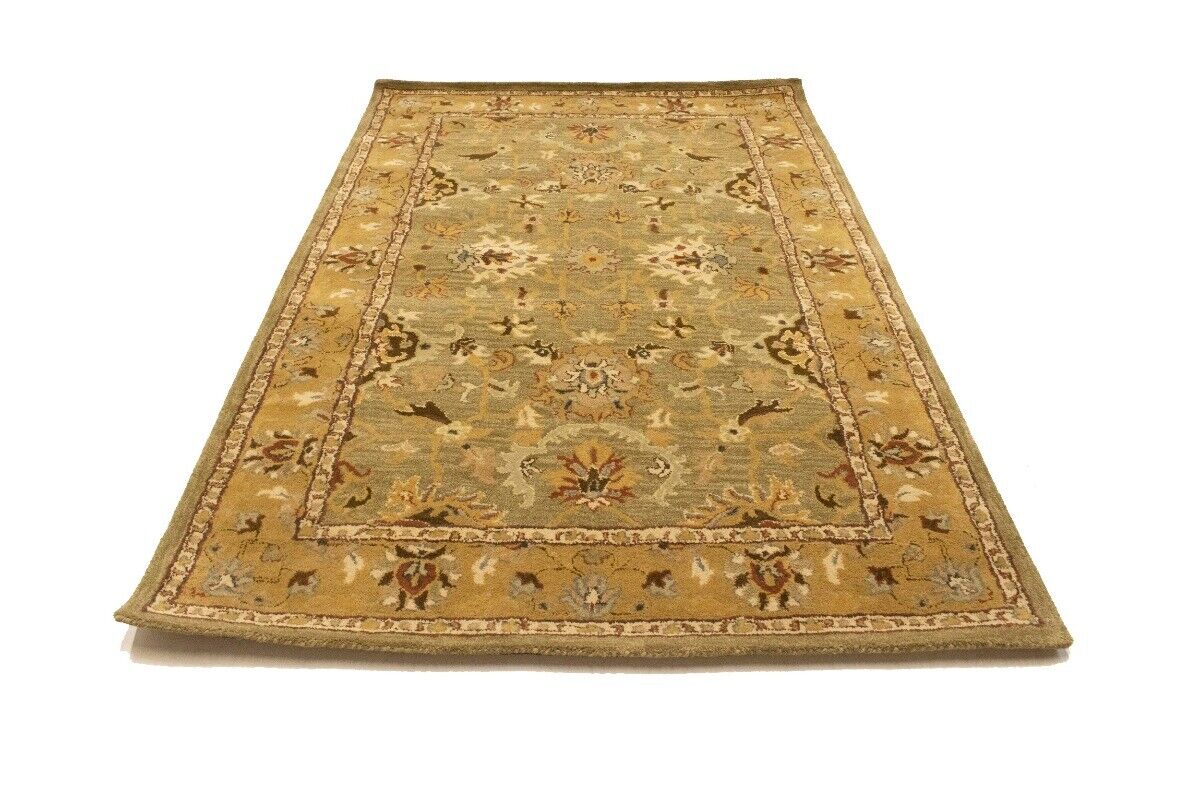 Traditional Hand-Tufted Oriental Rug Floral