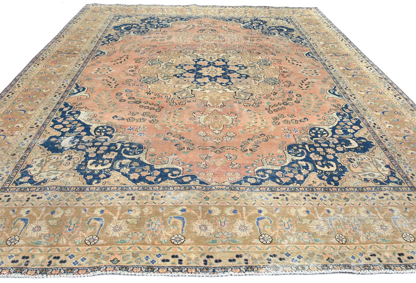 9X12 Ft Vintage Stone-Washed Handmade Wool