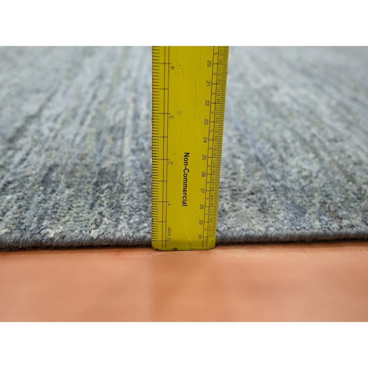 3'10"X6'1" Spanish Gray Plain Design Hand Knotted Pure Silk Oriental Rug