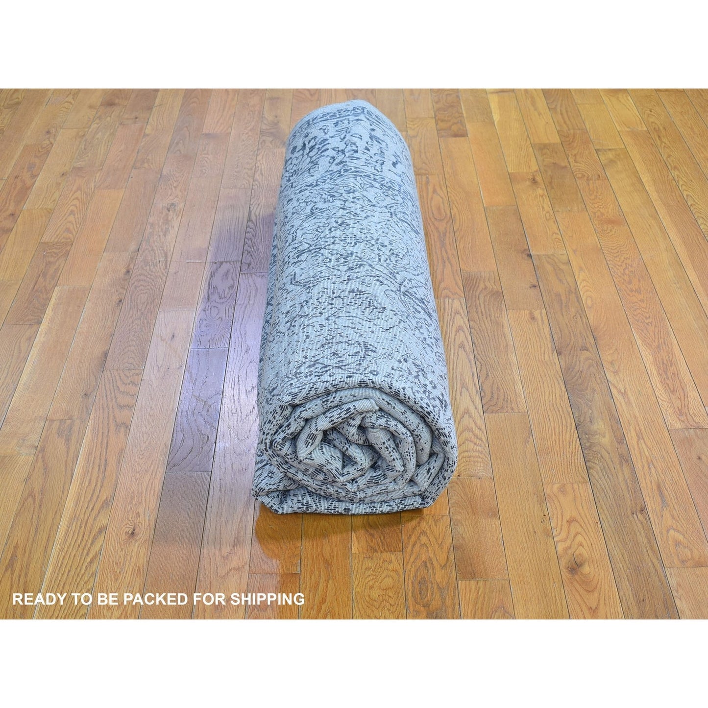 7'10"X9'9" Gray Fine Jacquard Hand Loomed Erased Design Wool And Silk Rug