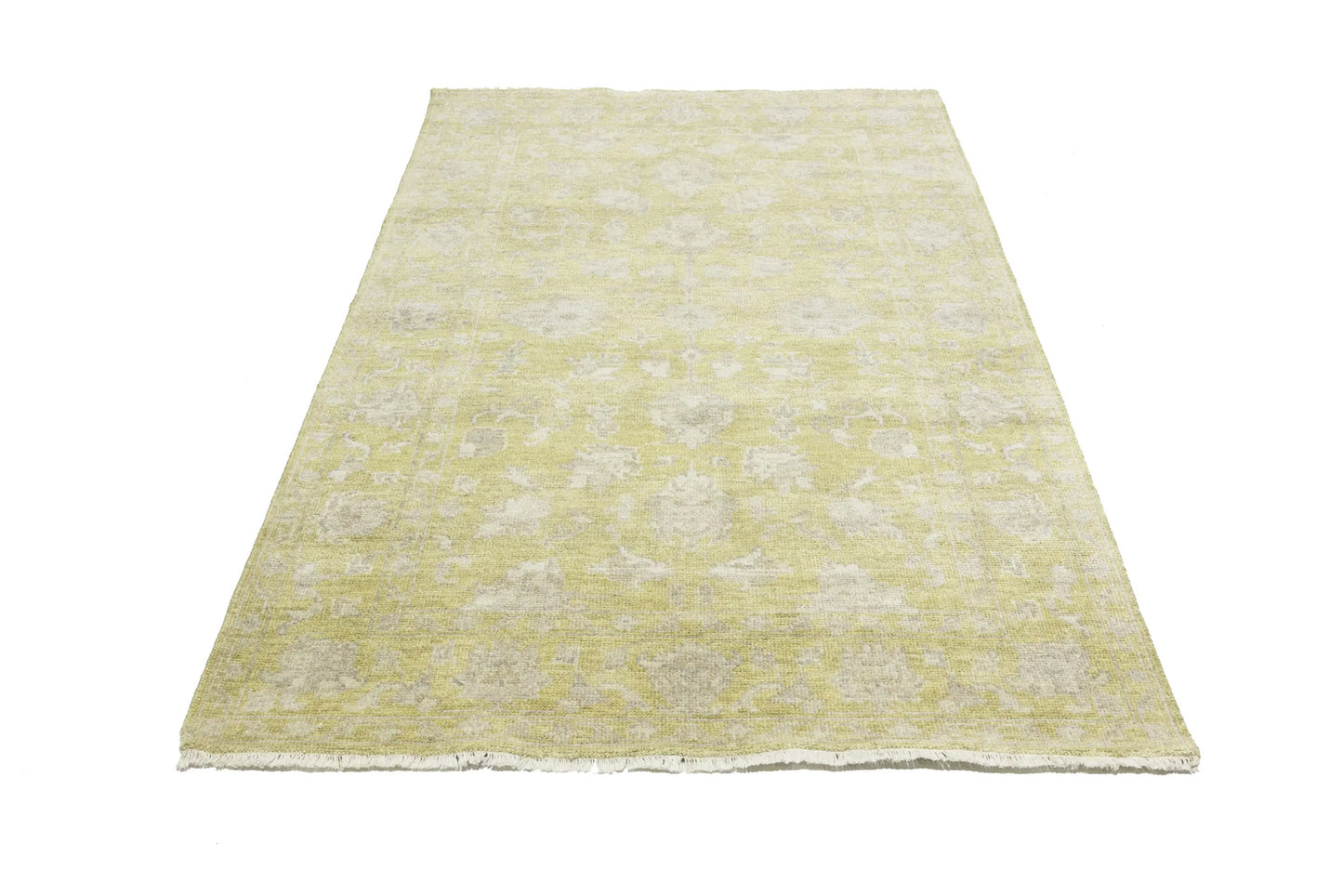 5X8 Ft Transitional Oriental Rug Floral Design