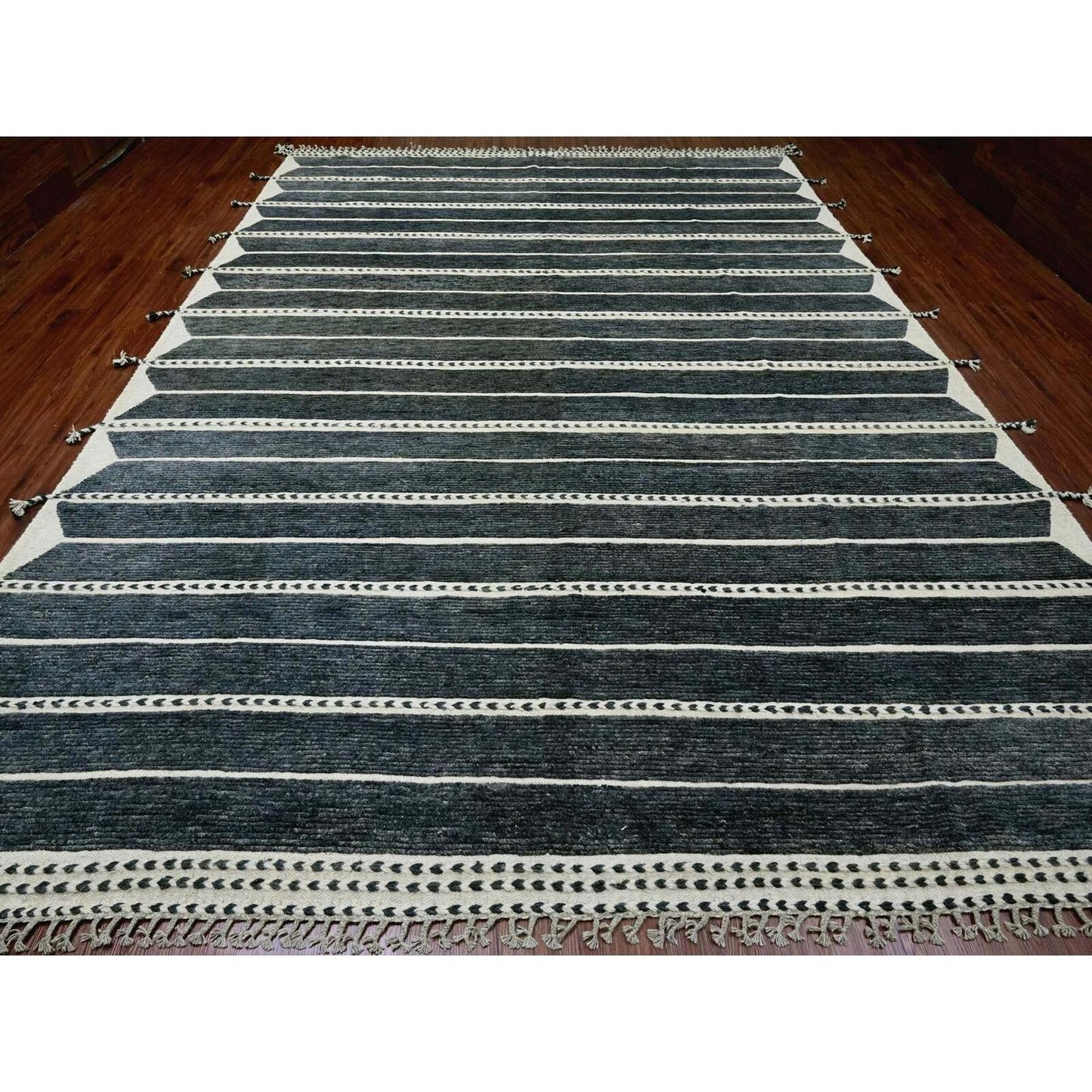 10'4"X14'2" Black Moroccan Weave Line Design Soft Wool Hand Knotted Rug