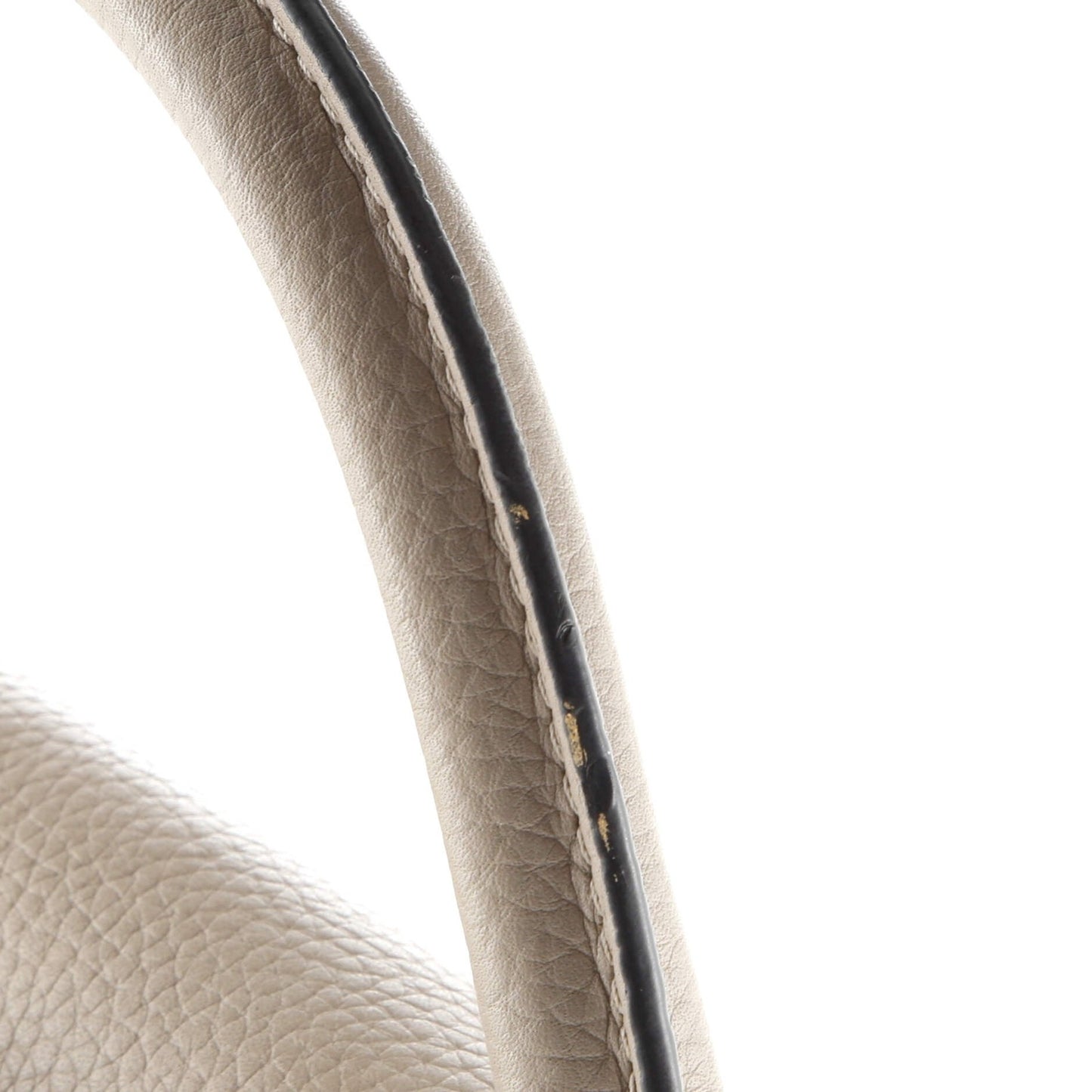 Louis Vuitton Capucines Bag Leather Pm