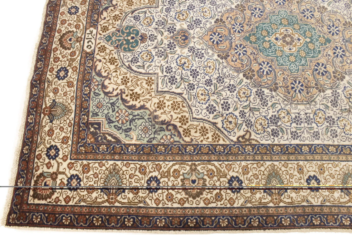 Semi-Antique Traditional Oriental Rug Muted