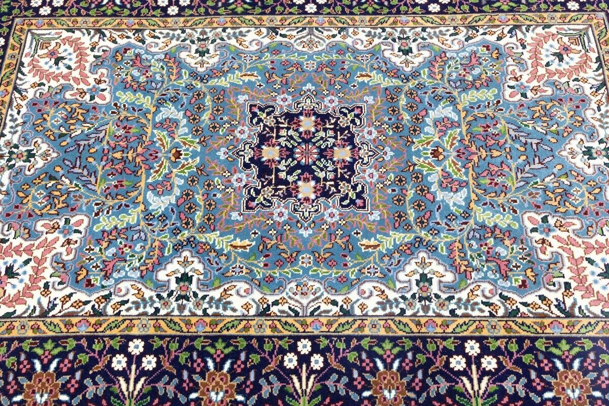 Handmade Kirman Oriental Rug Classic Floral