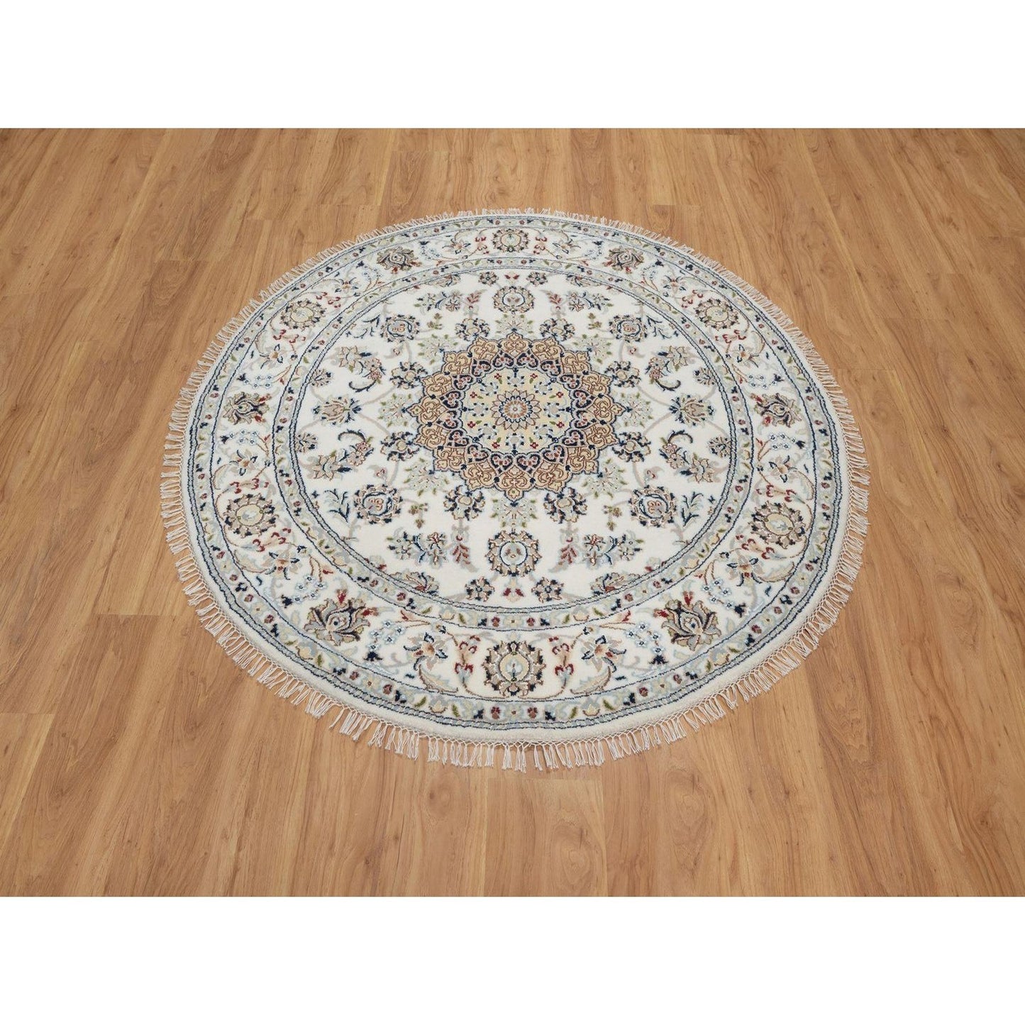 5'X5' Ivory Nain With Flower Design Hand Knotted Wool And Silk Round Rug