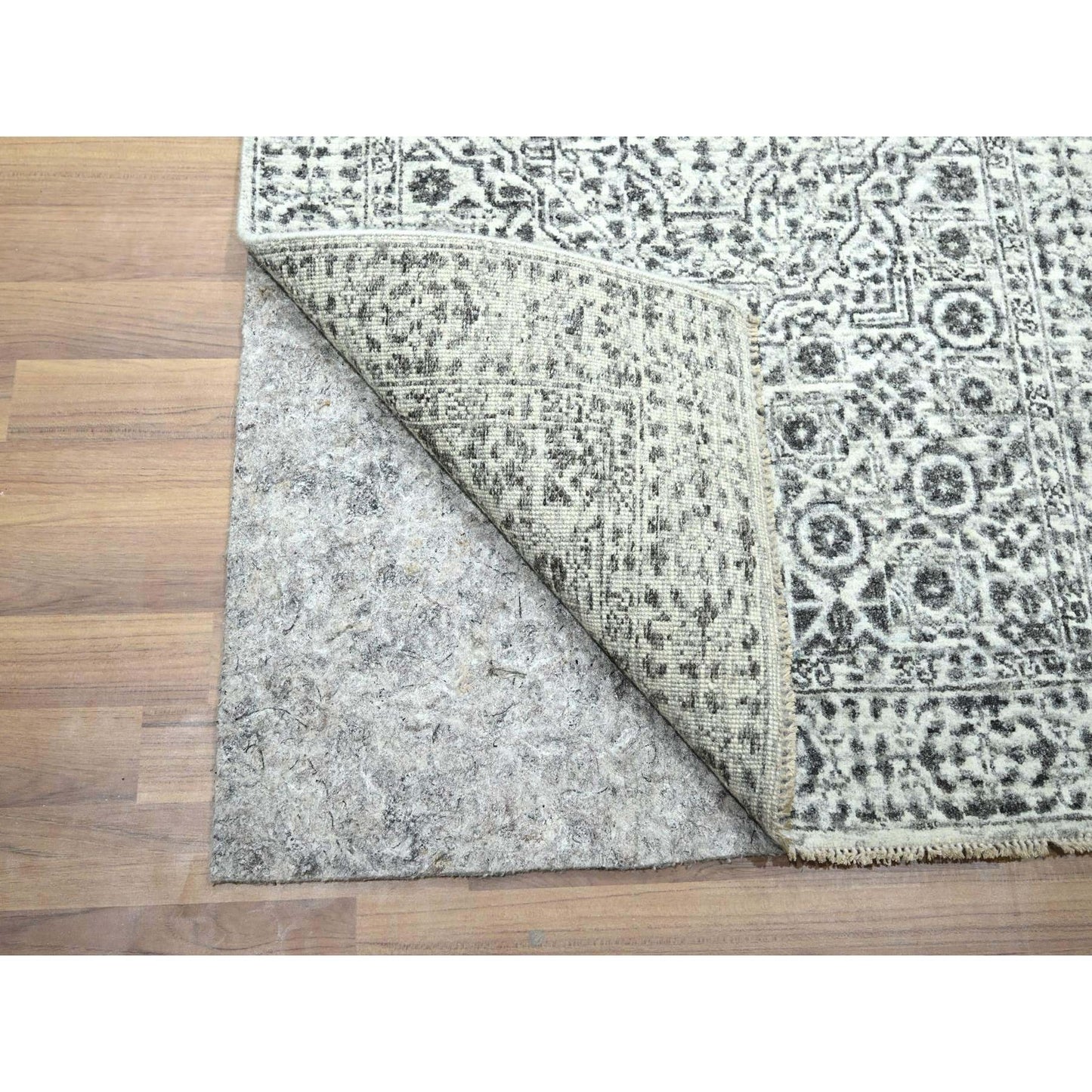 2'8"X26' Ivory Pre Historic Mamluk Design Hand Knotted Wool Runner Rug