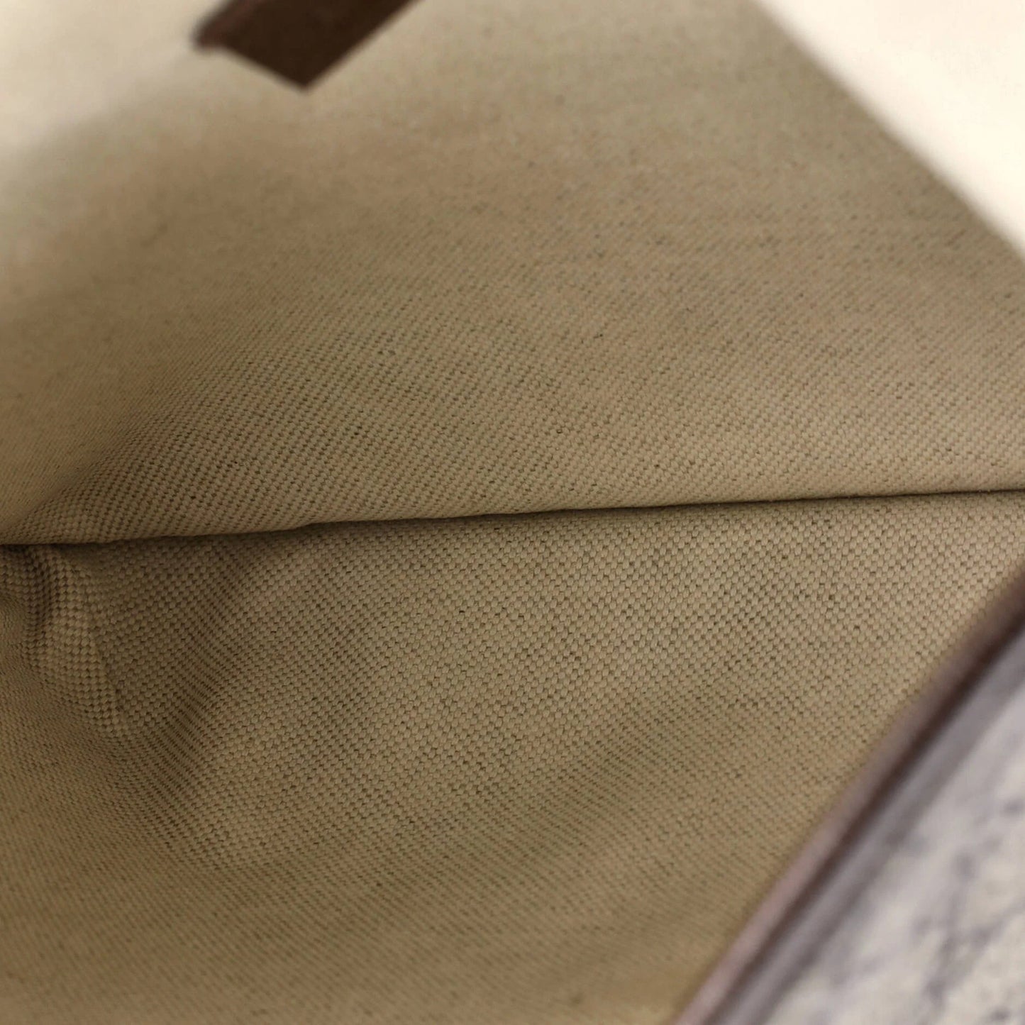 Gucci Neo Vintage Envelope Messenger Gg Coated Canvas Medium