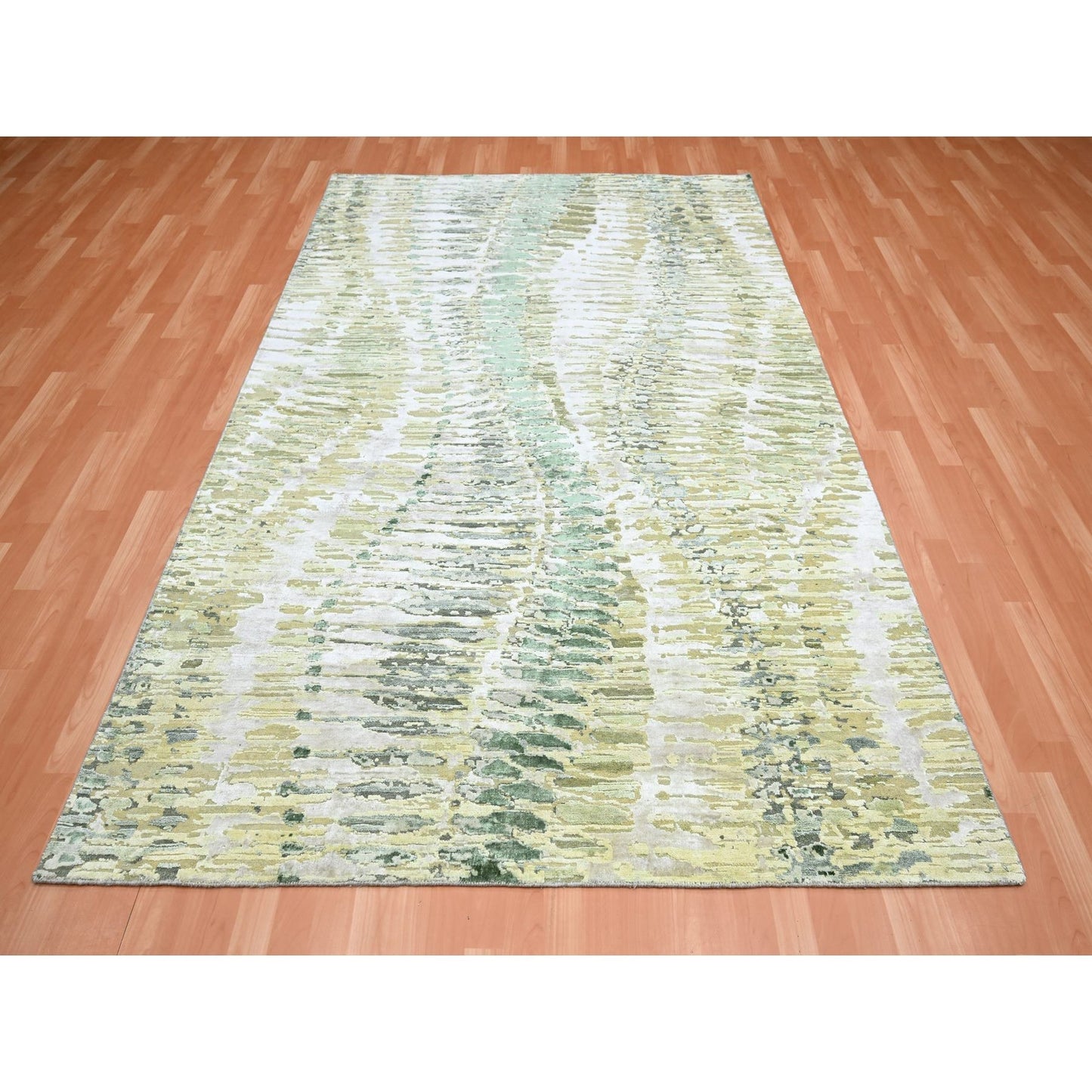6'1"X9'3" Shades Of Green Crocodile Safari Design Silk Hand Knotted Rug
