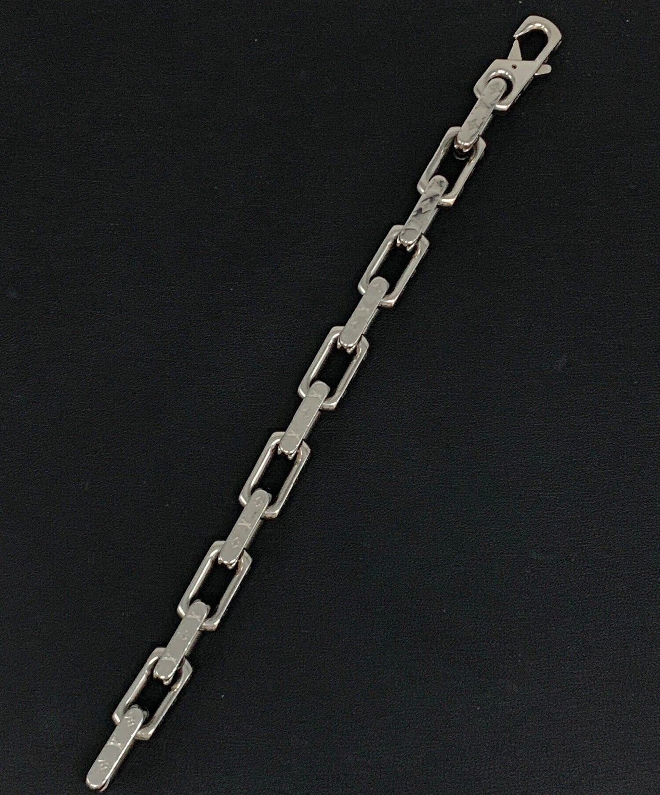 Louis Vuitton Monogram Chain Bracelet M00308
