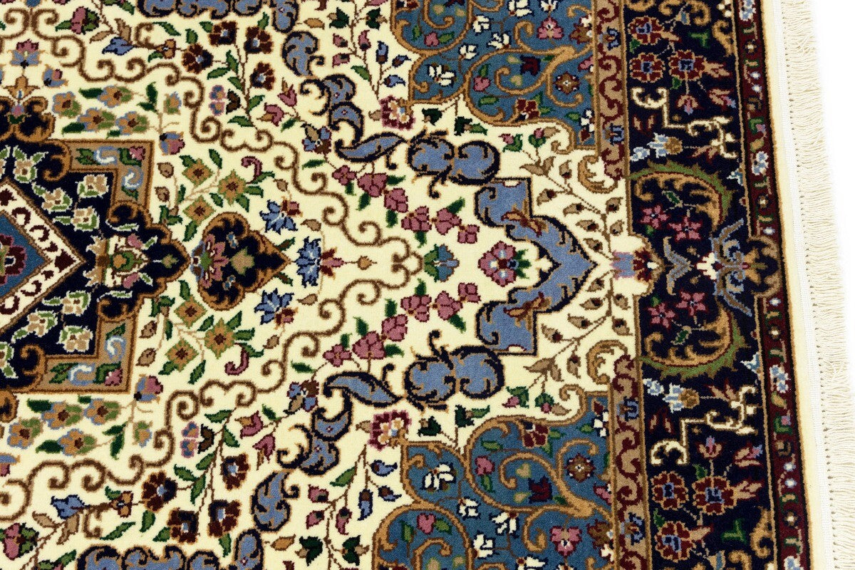 Hand-Knotted Kirman Classic Floral Design