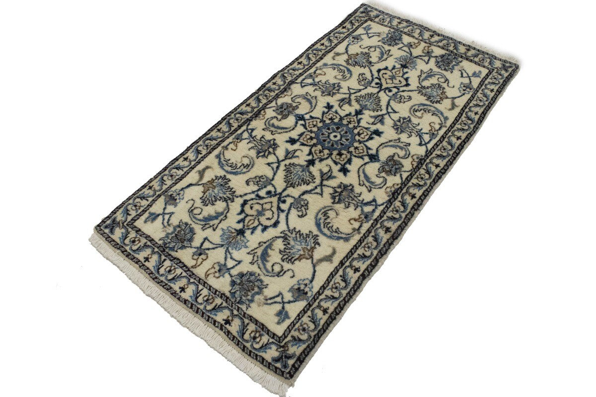 Small Cream Nain Oriental Rug Handmade Plush