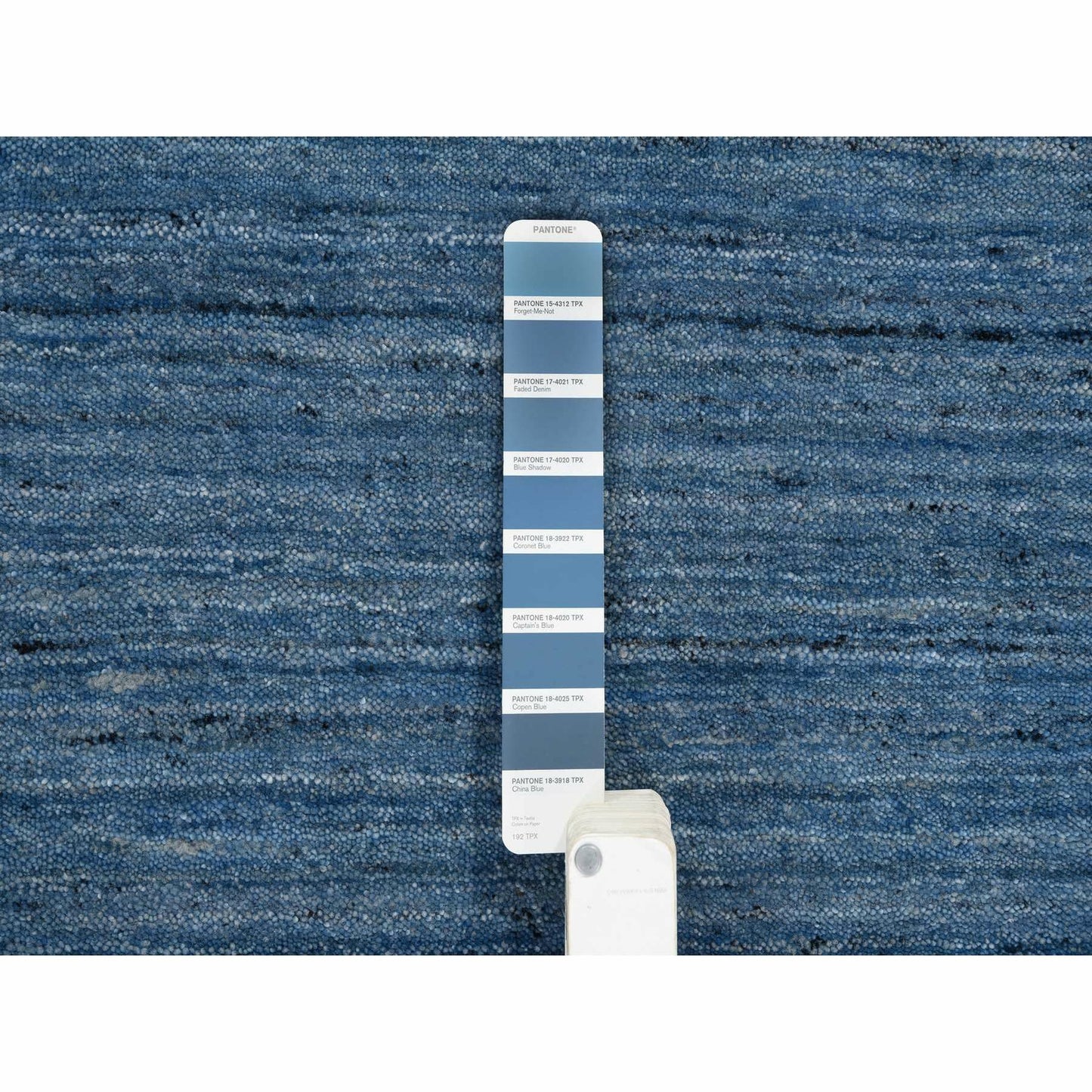 6'X9' Denim Blue Pure Wool Hand Loomed Modern Design Oriental Rug
