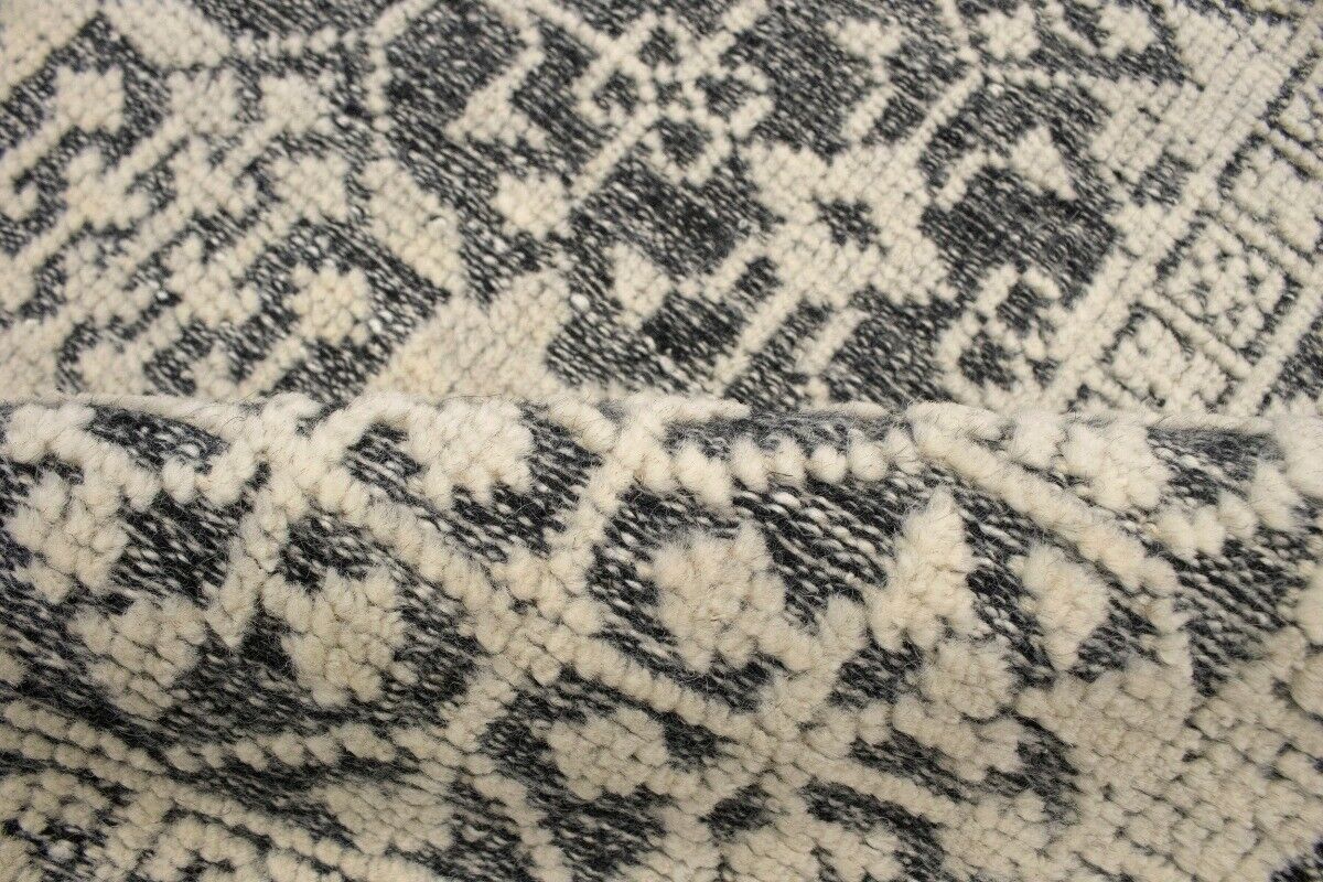 Handmade Wool Modern Oriental Rug 6X9 Ft