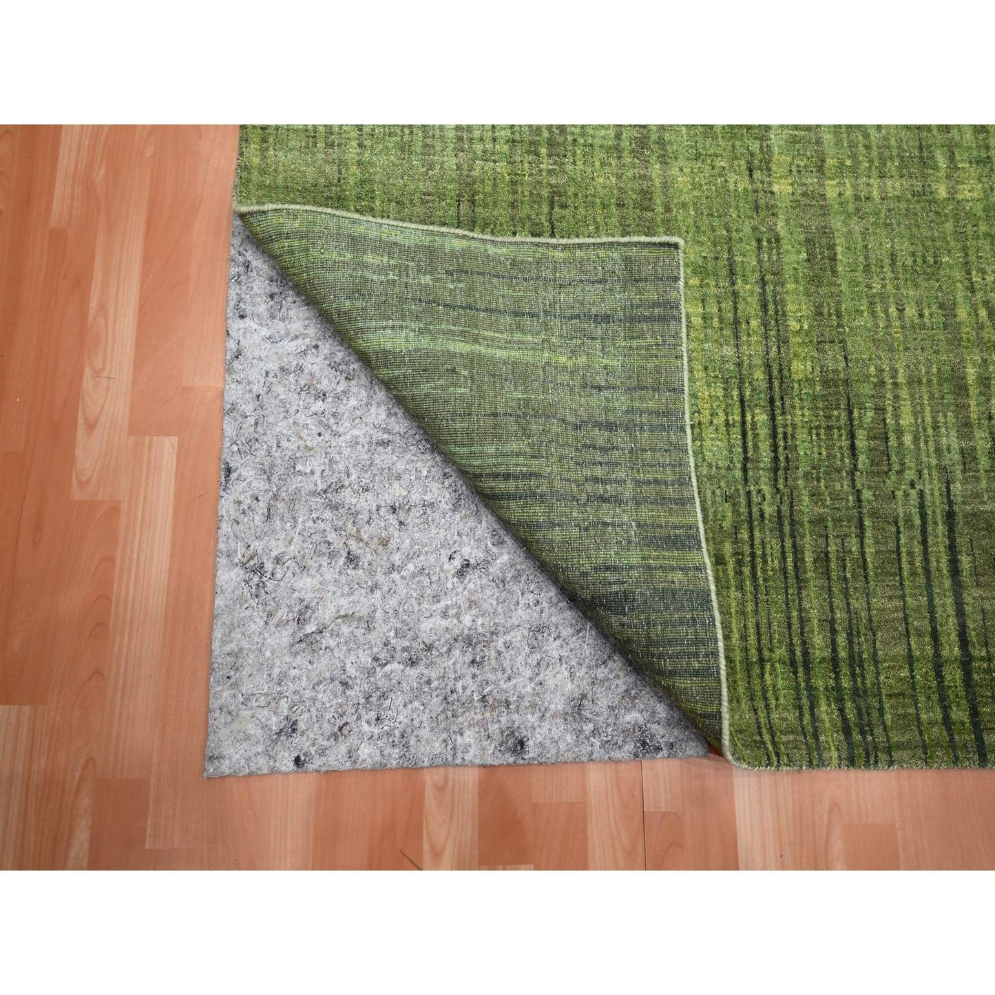 9'X12'3" Moss Green, Vertical Ombre Design, Hand Knotted, Soft Wool Rug
