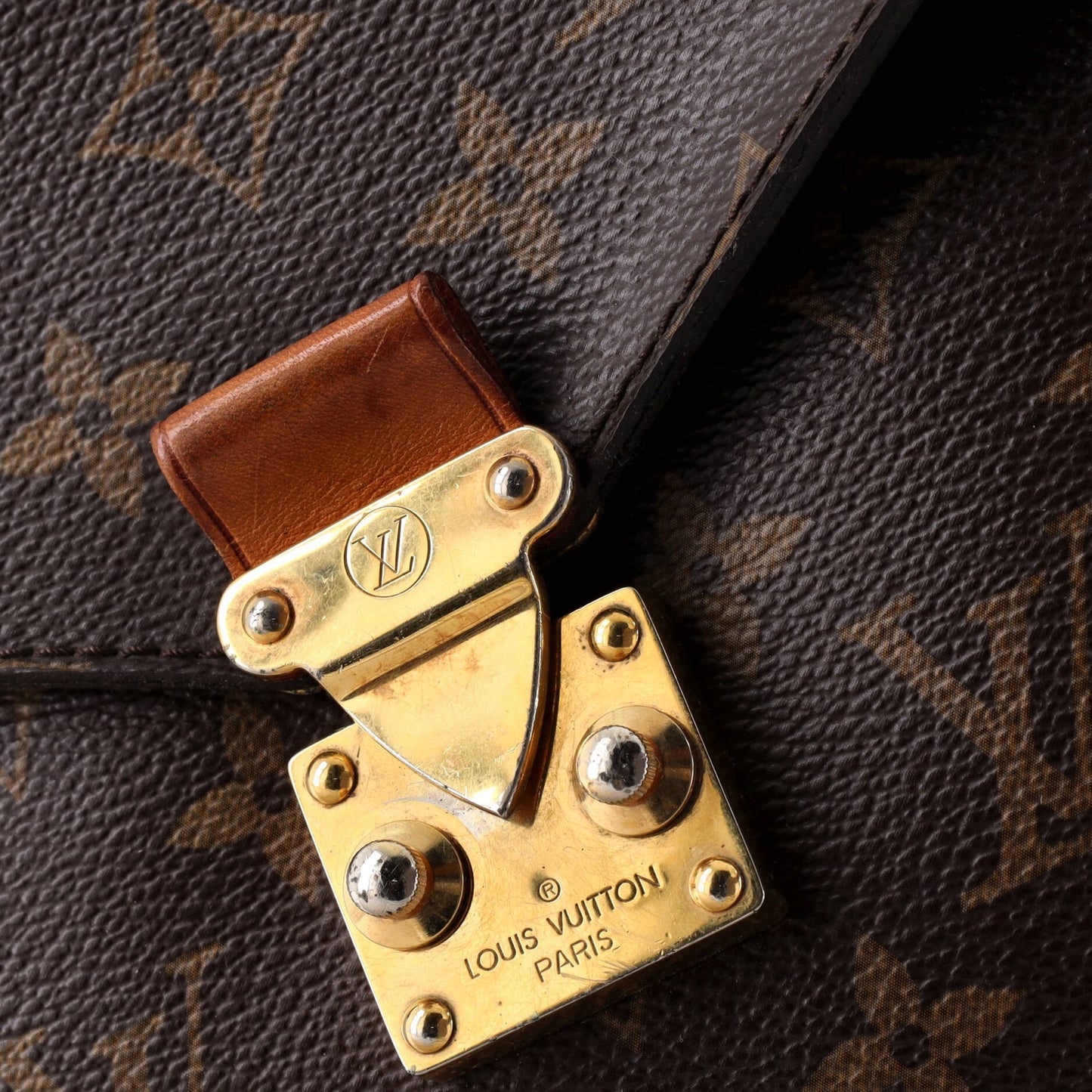 Louis Vuitton Metis Hobo Monogram Canvas
