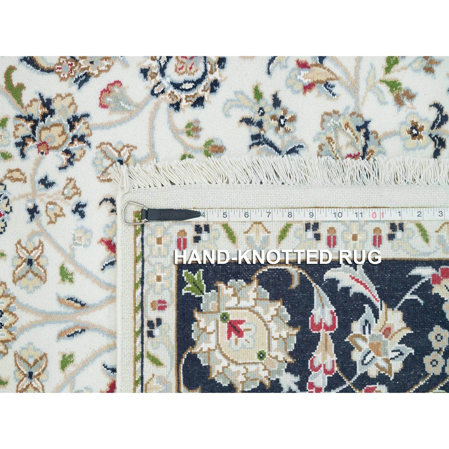 5'X7' Powder White Nain Design 250 Kpsi Soft Wool Hand Knotted Rug