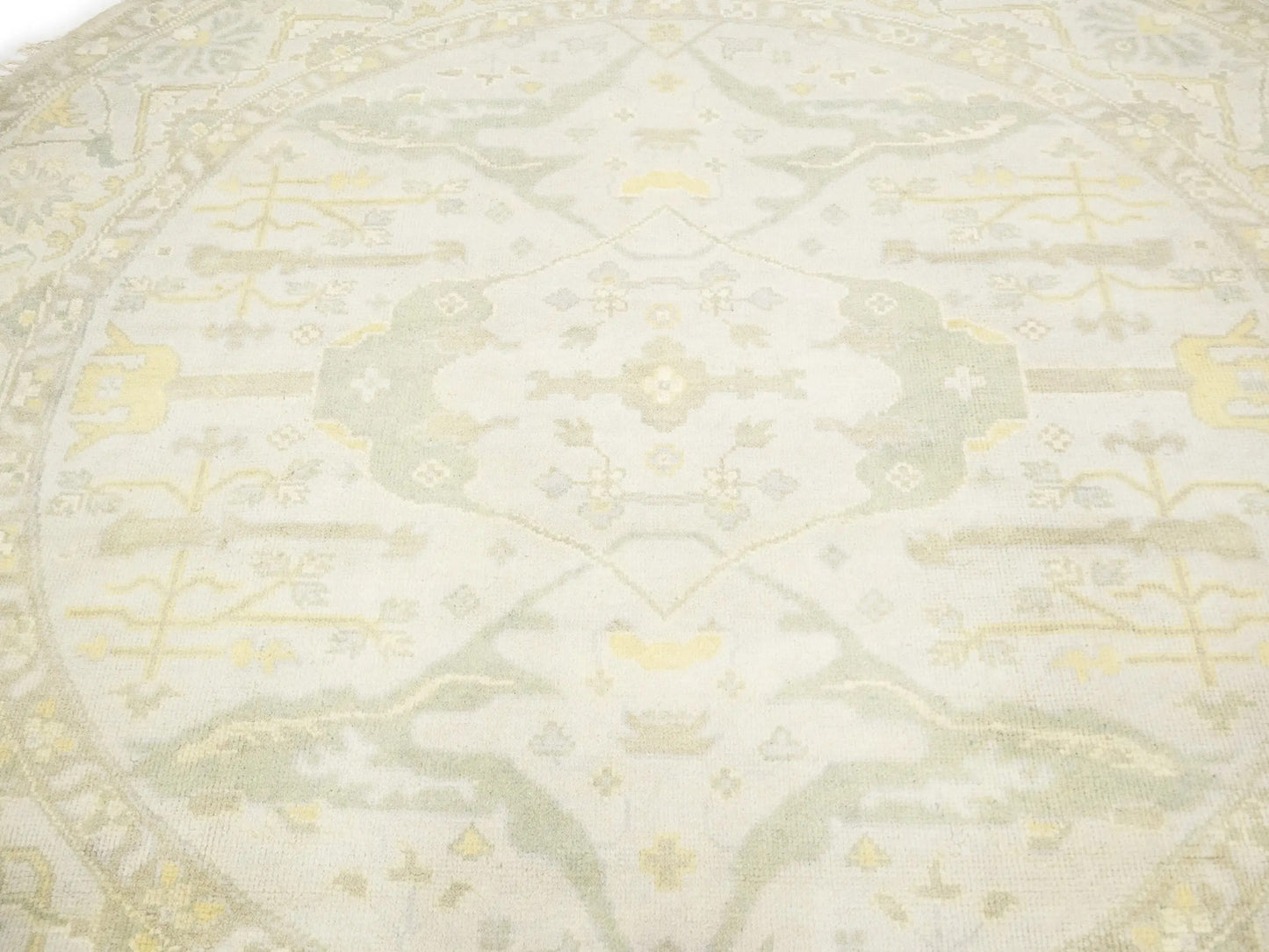 Hand-Knotted Cream Round Oushak Chobi Oriental