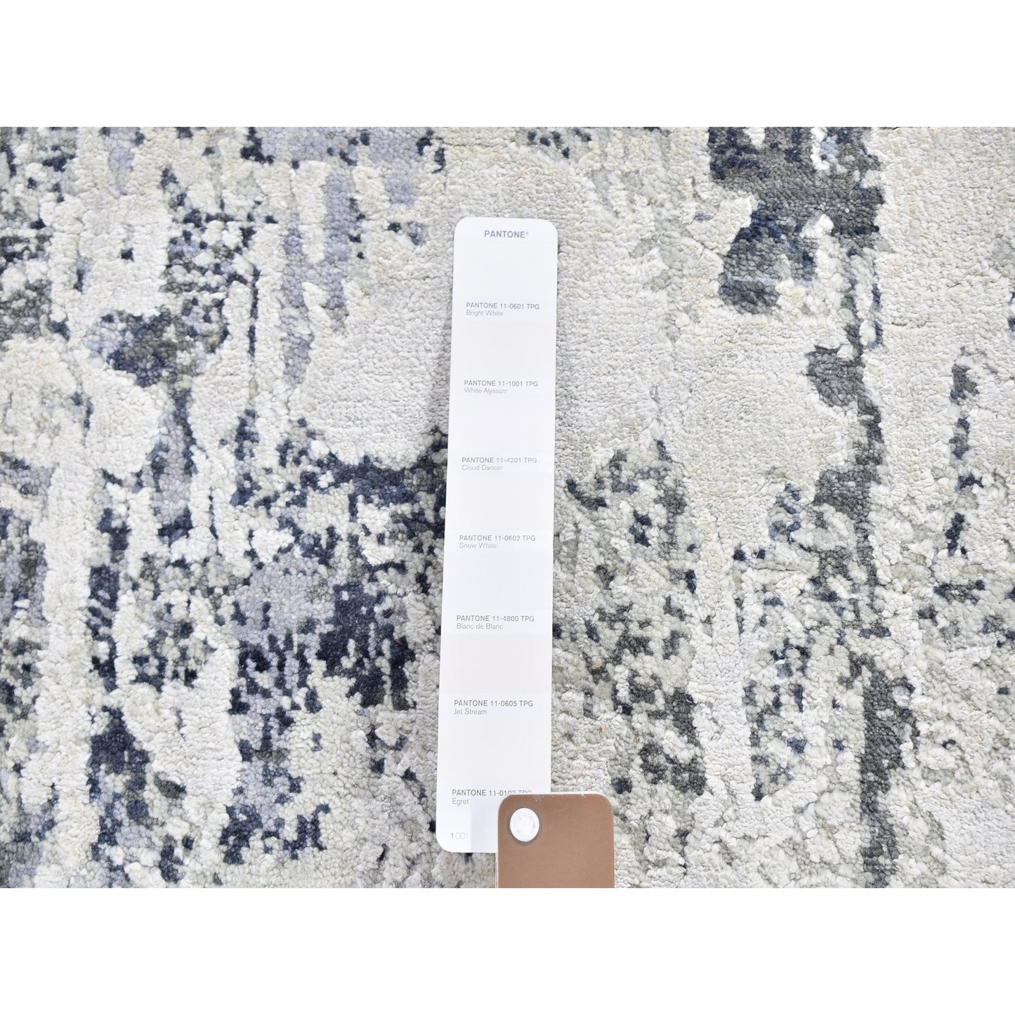 9'X12' Wool With Real Silk Abstract Design Denser Weave Hand Knotted Rug