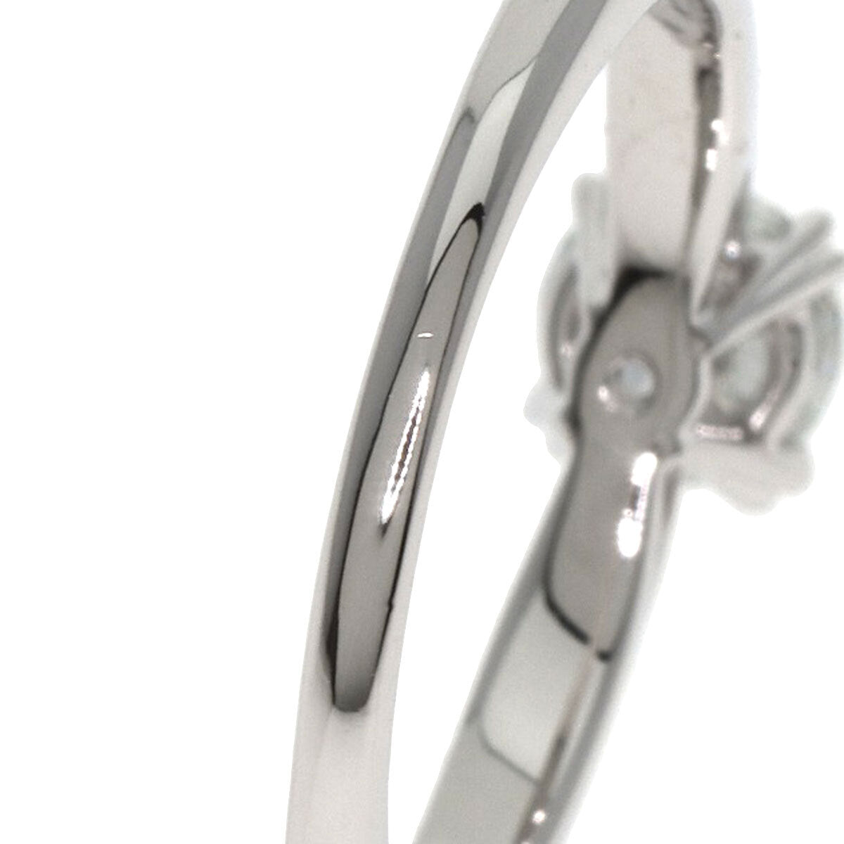 Harry Winston Ring Solitaire Round Face 1P