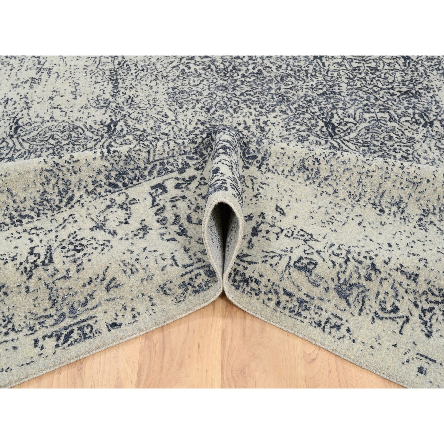 9'1"X12' Hand Loomed Light Gray Fine Jacquard Wool And Art Silk Rug