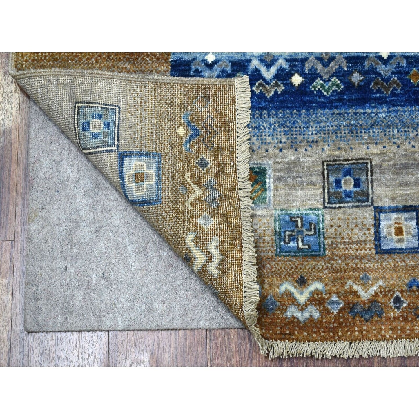 5'8"X7'10" Gray Kashkuli Gabbeh Nomadic Design Pure Wool Hand-Knotted Rug