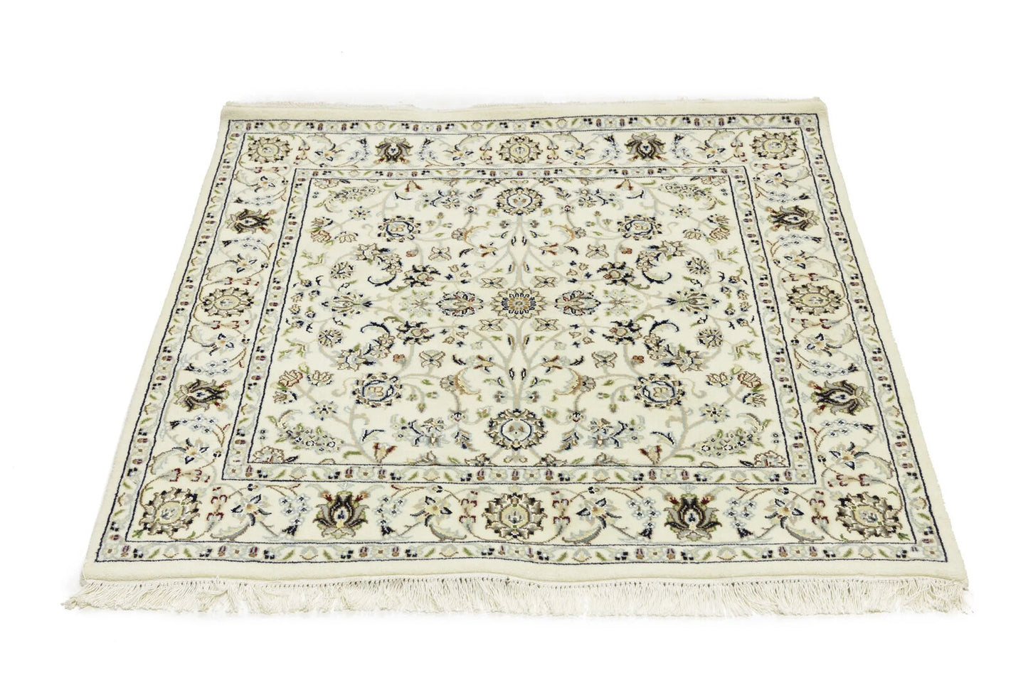 Hand-Knotted Cream Floral Classic Indo-Nain