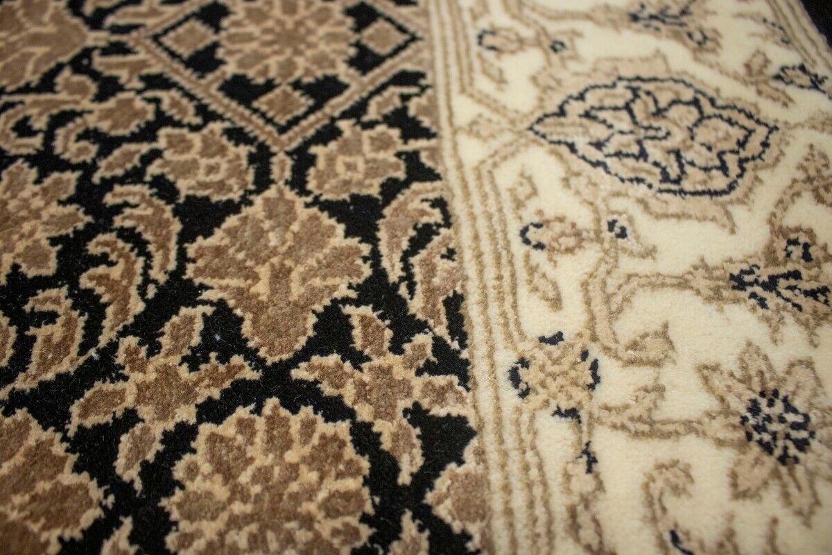 Oriental Rug Extra Fine Herati Floral Classic