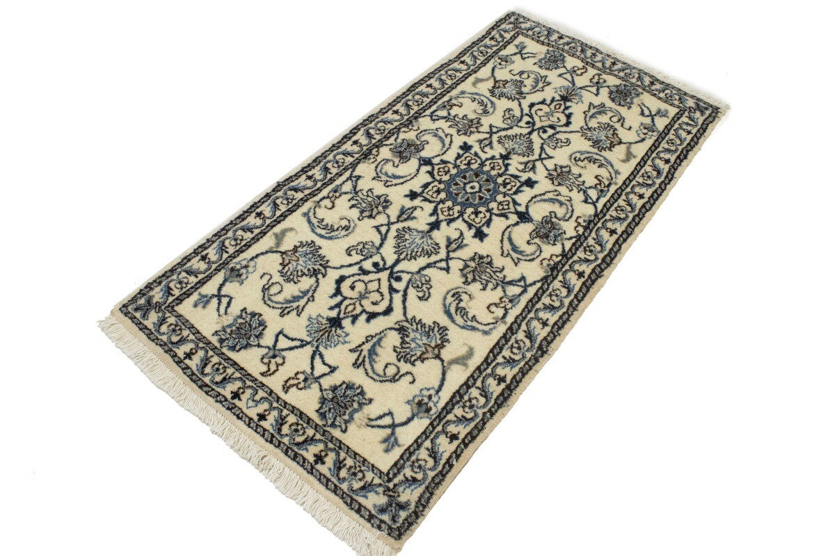 Vintage Nain Oriental Rug Cream Floral Classic