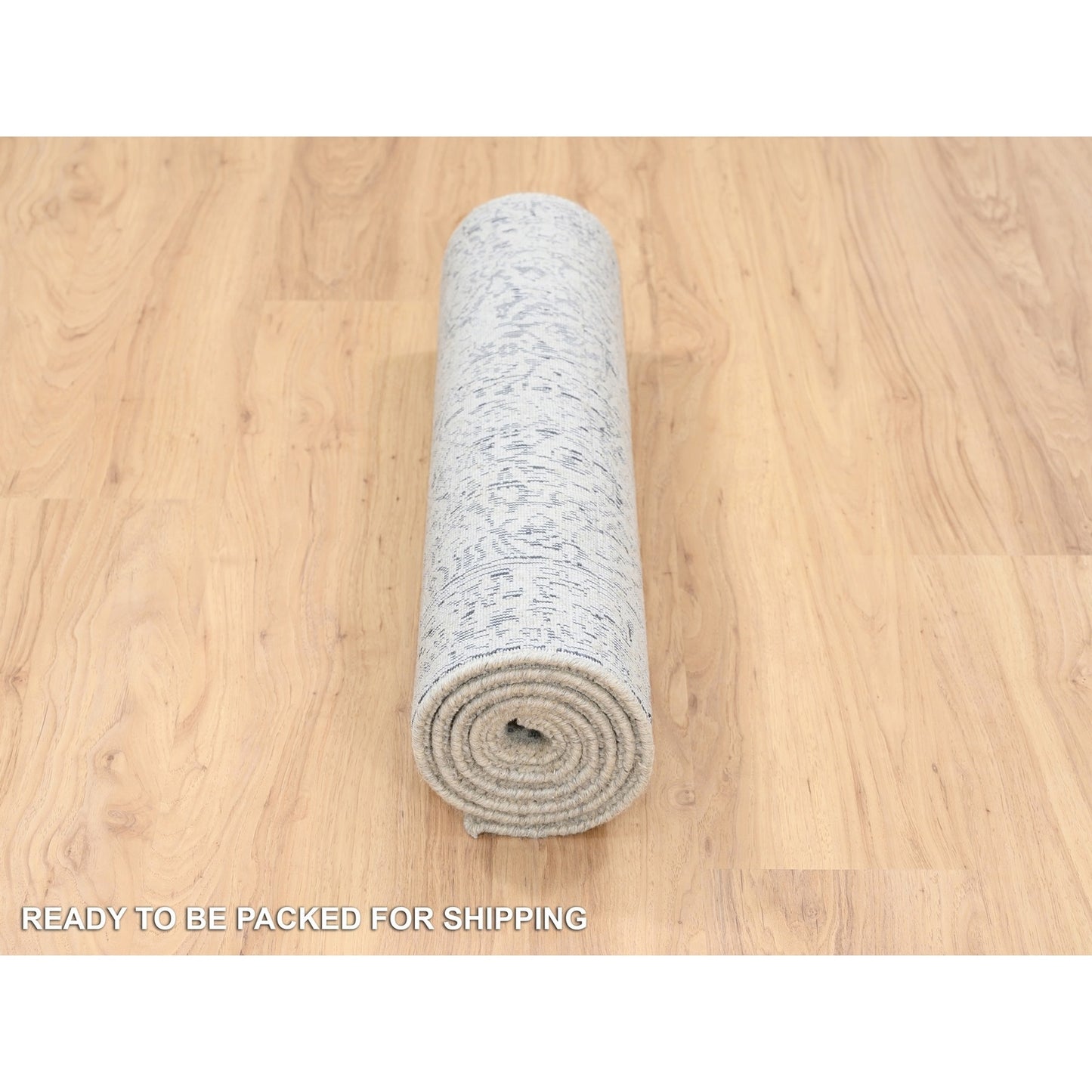 2'6"X6'1" Gray Wool And Silk Hand Loomed Fine Jacquard Round Rug