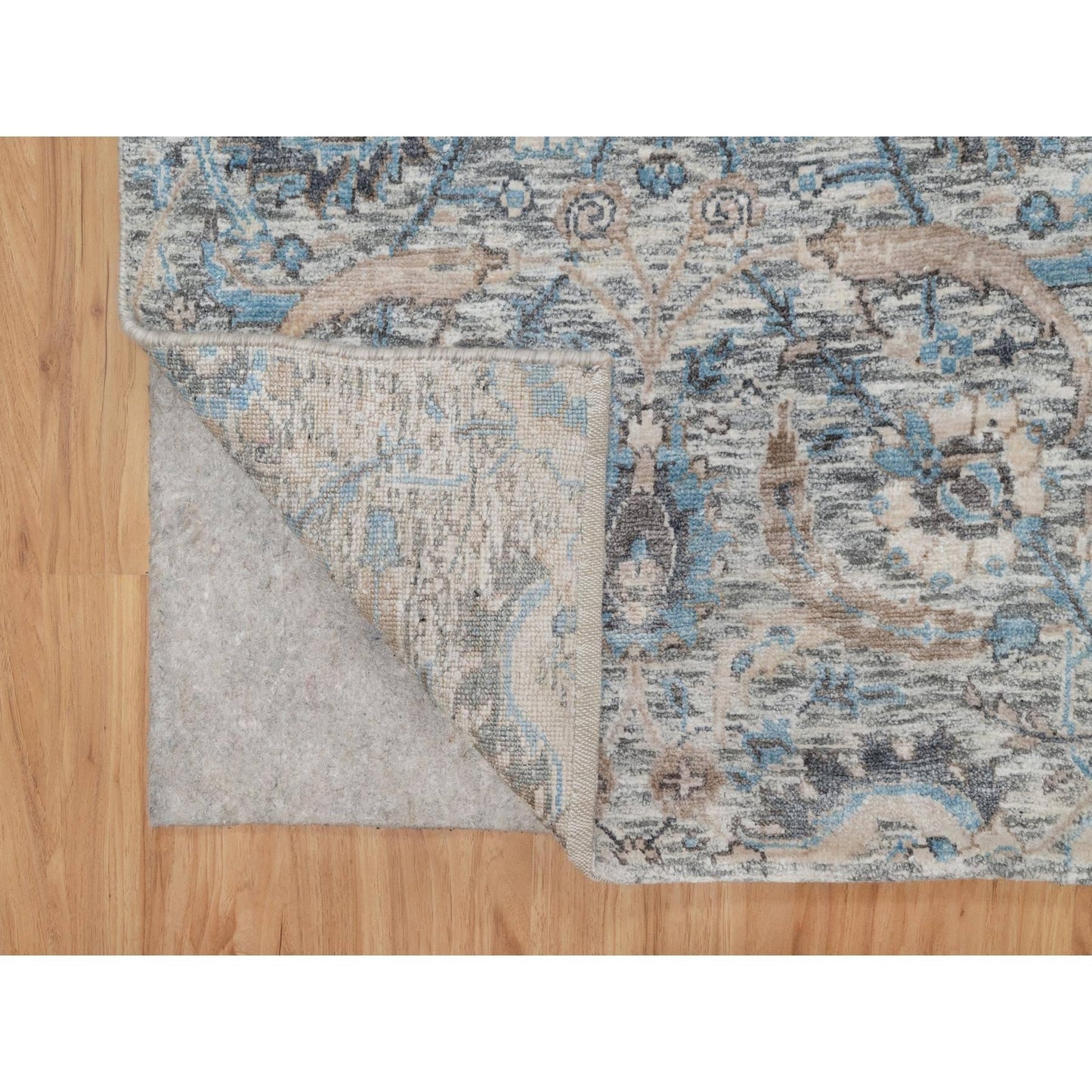 2'6"X27'9" White Leaf Design Silk & Textured Wool Hand Knotted Runner Rug