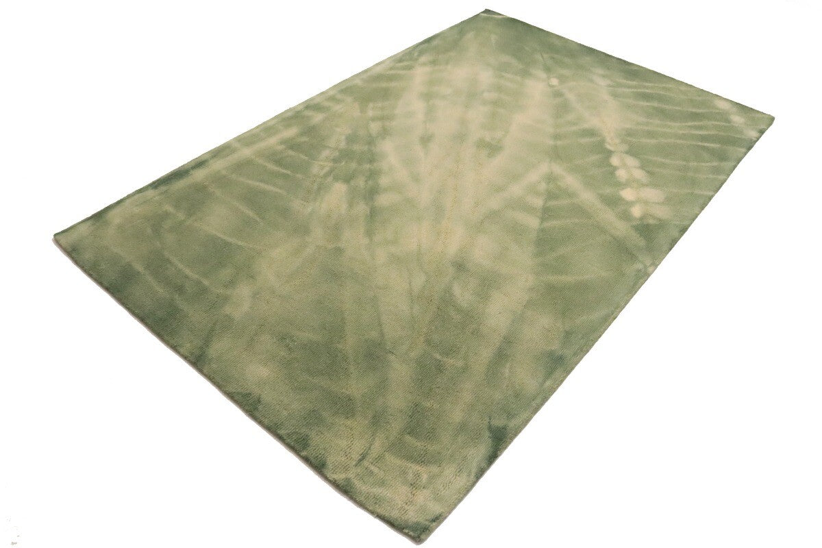 Olive Green Hand-Tufted Abstract Tie-Dye Design