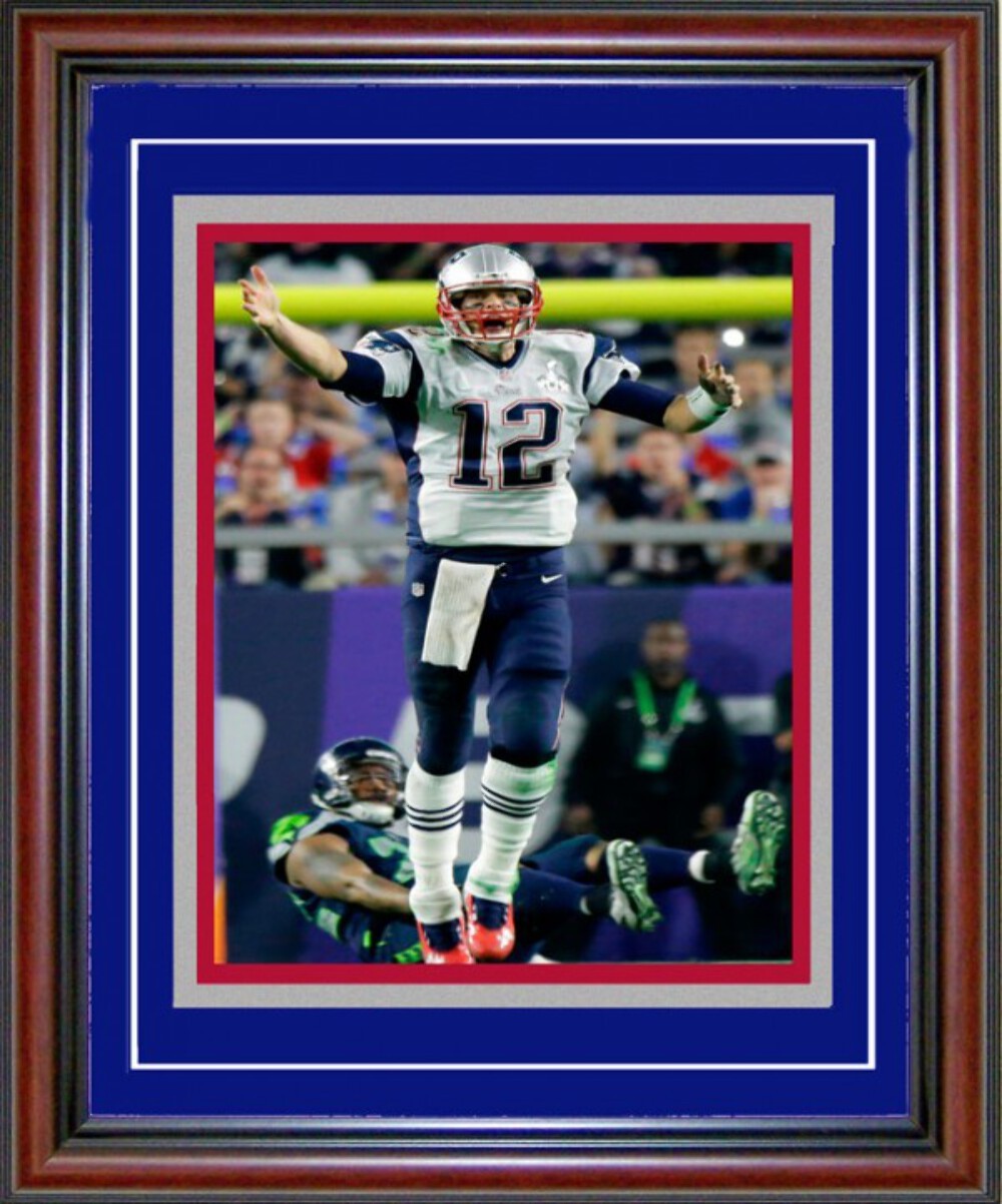 Tom Brady Unsigned Framed Super Bowl Xlix Celebration 8X10 Photo