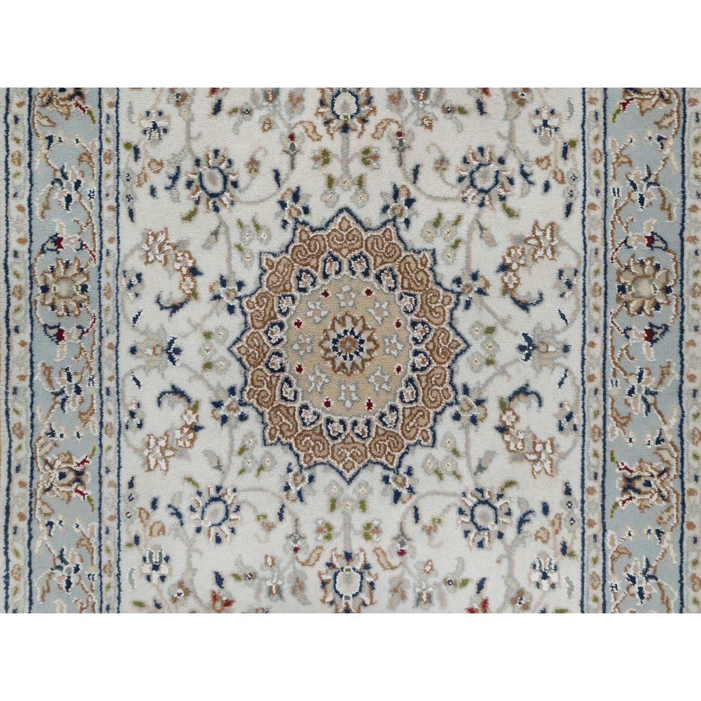 2'5"X10' Spring White Nain Hand Knotted 250 Kpsi Wool And Silk Runner Rug