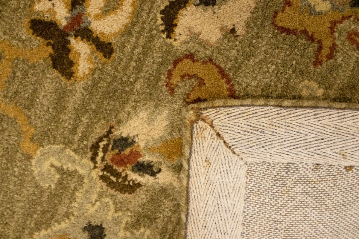 Traditional Hand-Tufted Oriental Rug Floral